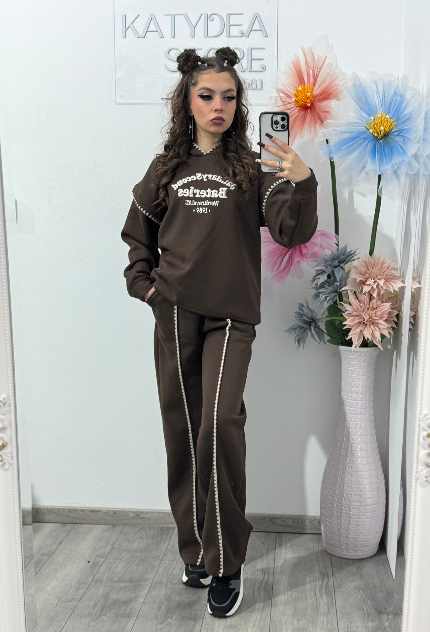 Trening Casual „January Second Batteries” – Set Hanorac + Pantaloni MARO