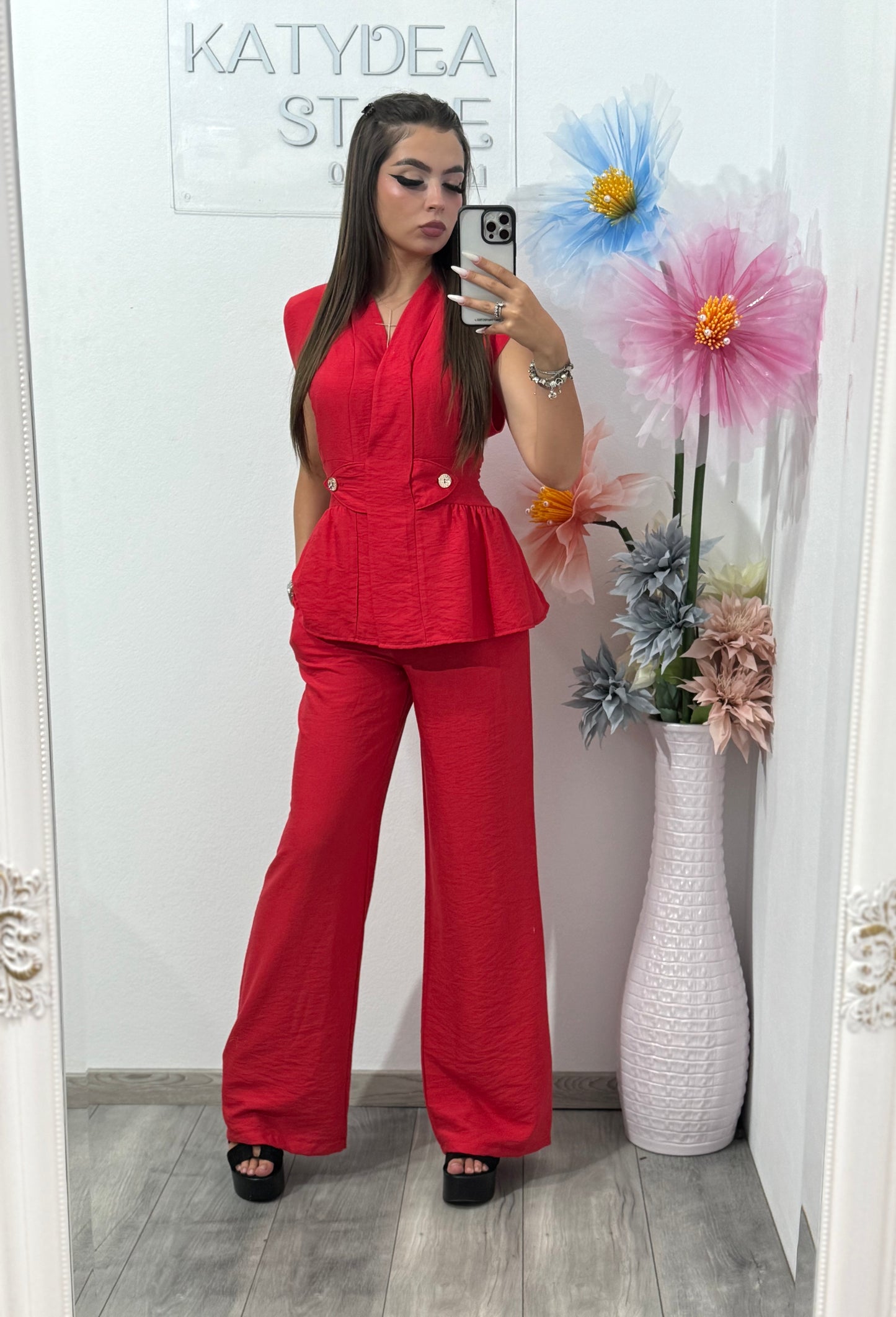 Compleu Sara