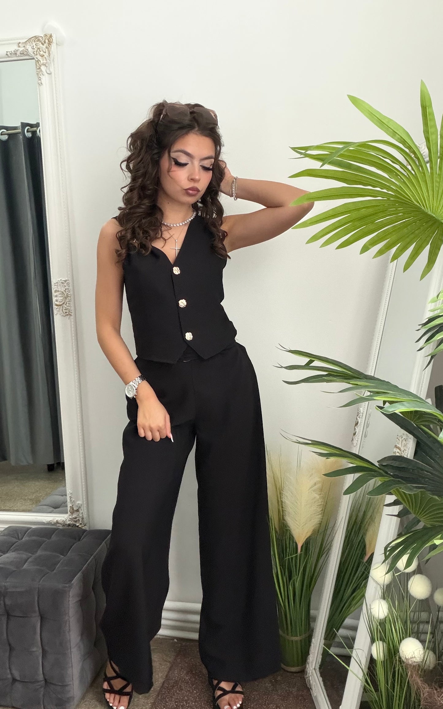 Compleu din in ELEGANCE negru