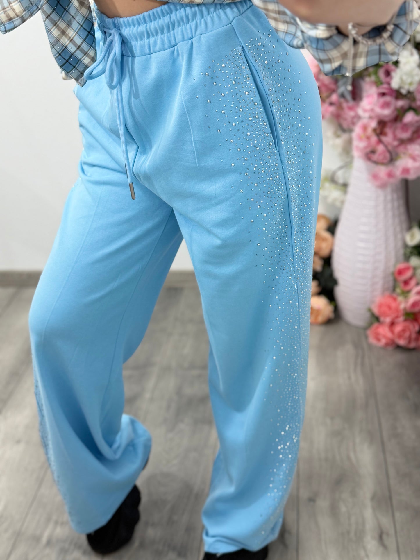 Pantaloni WideLeg bleu cu cristale ștanțate