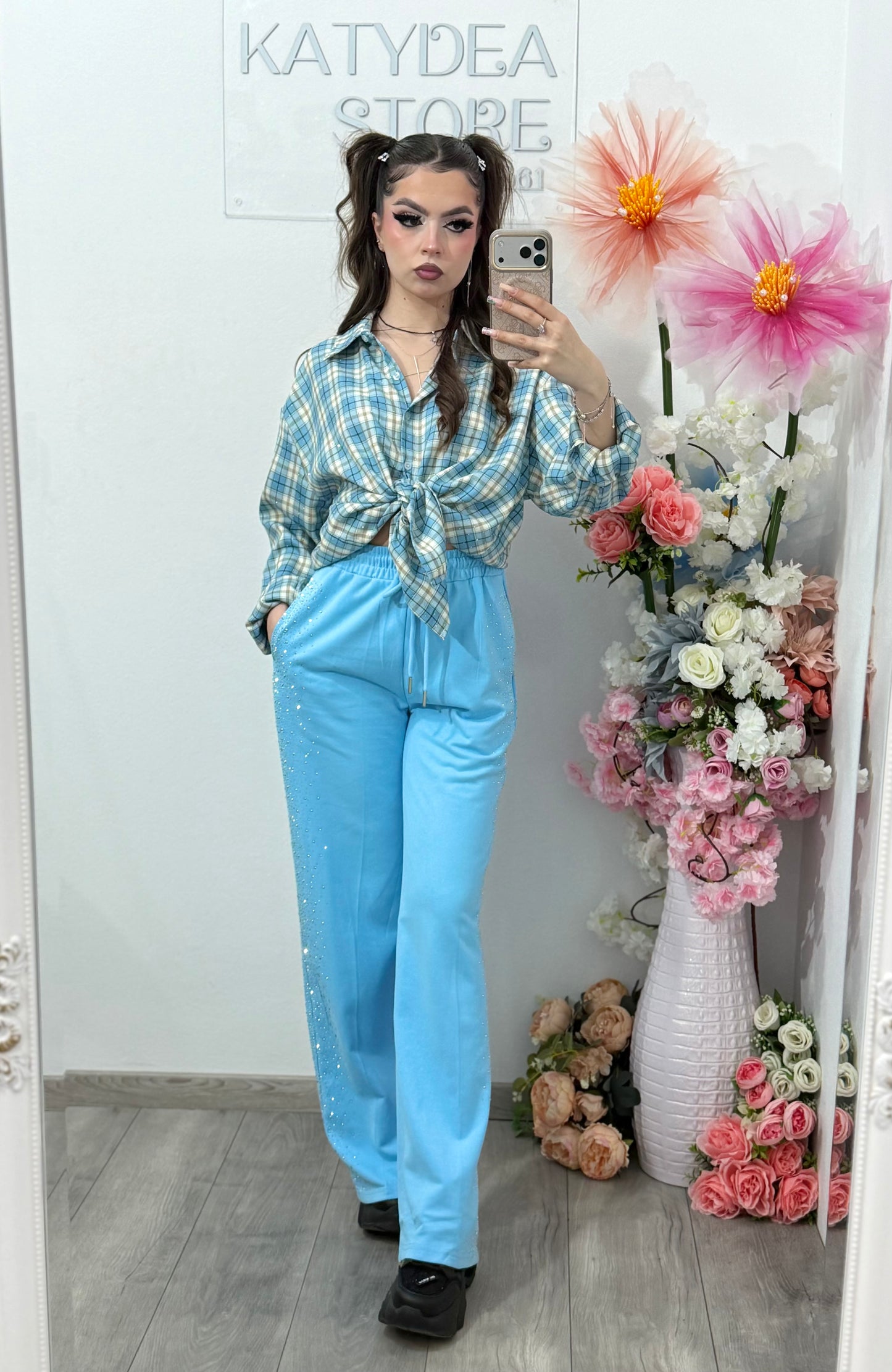 Pantaloni WideLeg bleu cu cristale ștanțate