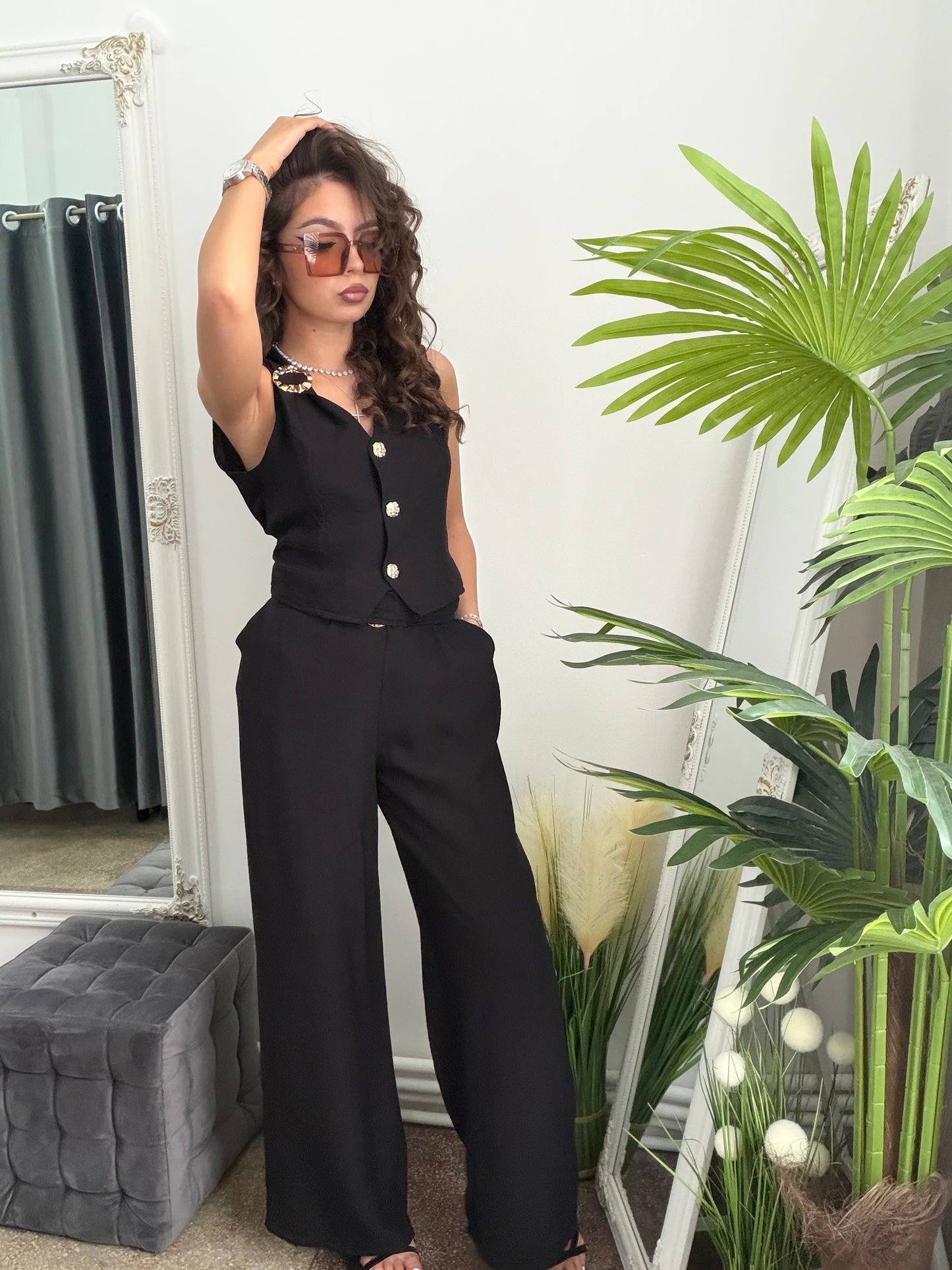 Compleu din in ELEGANCE negru