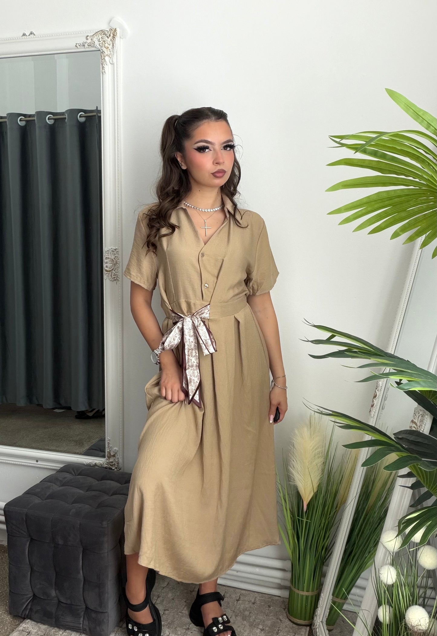 Rochie midi din în TONY bej