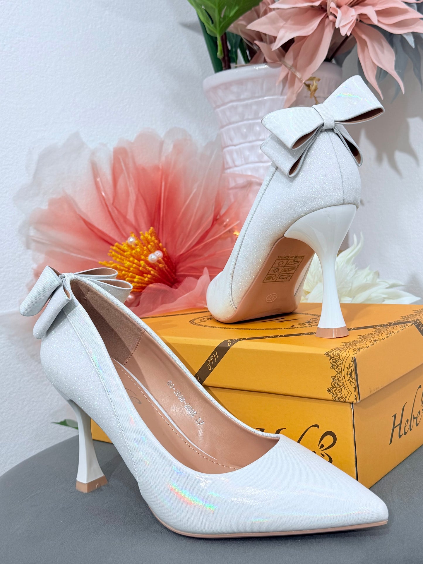 Pantofi stiletto albi ALICE