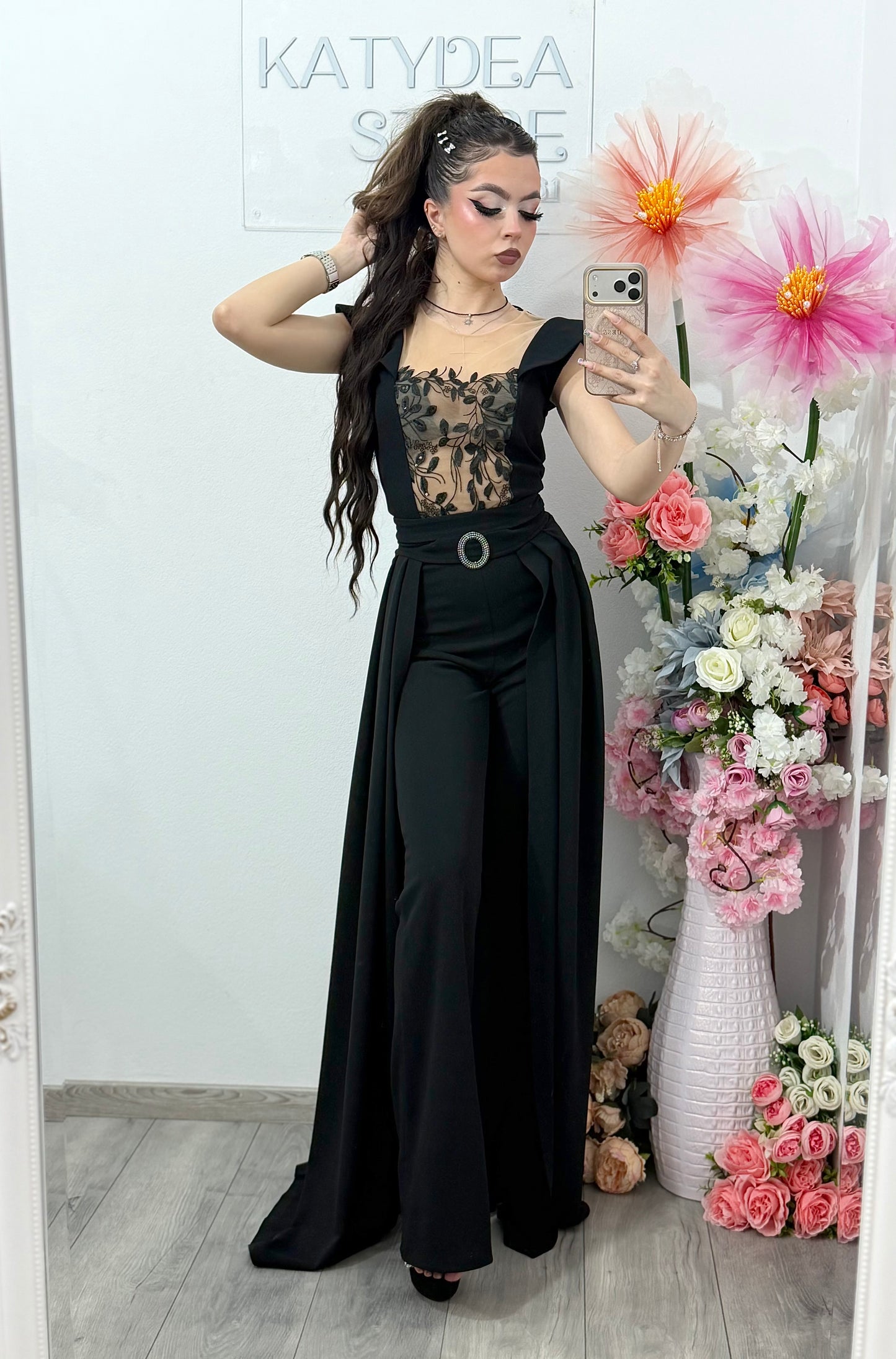 Salopeta neagra eleganta cu trena detasabilă Belle