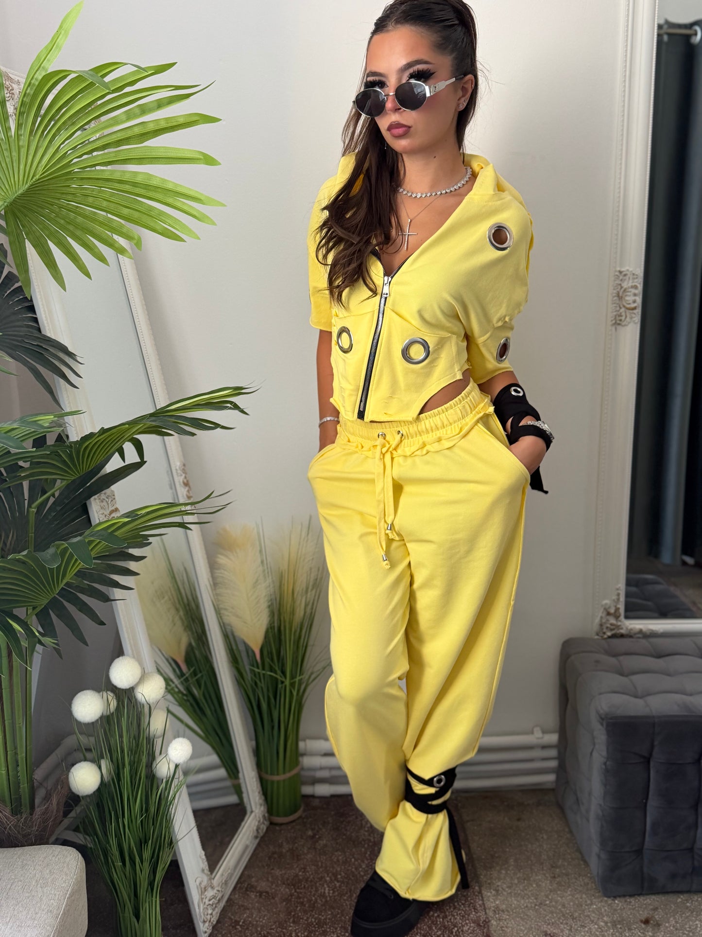 Compleu din 3 piese EXOTIC galben