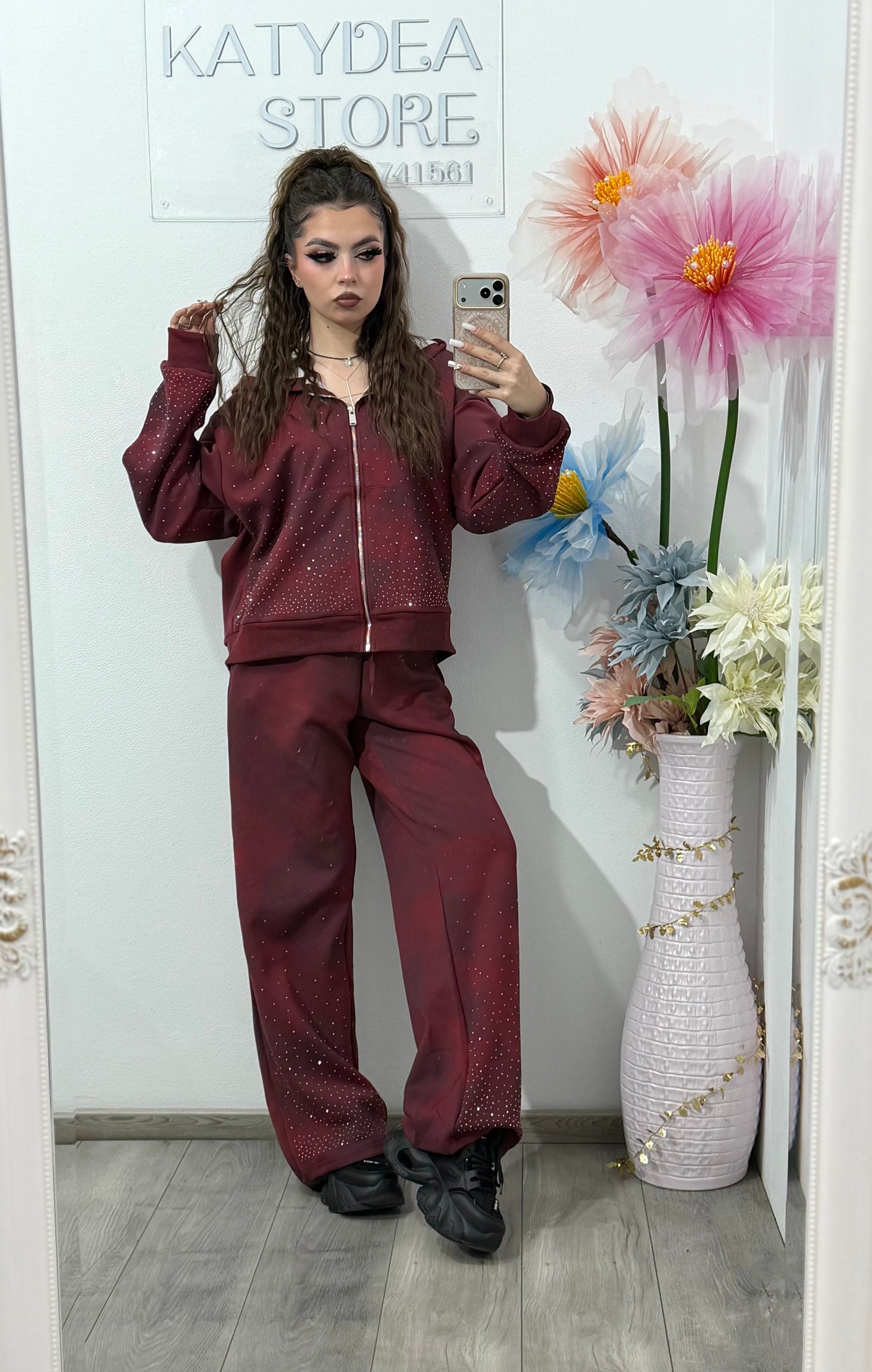 Compleu cu cristale ștanțate burgundy MARA