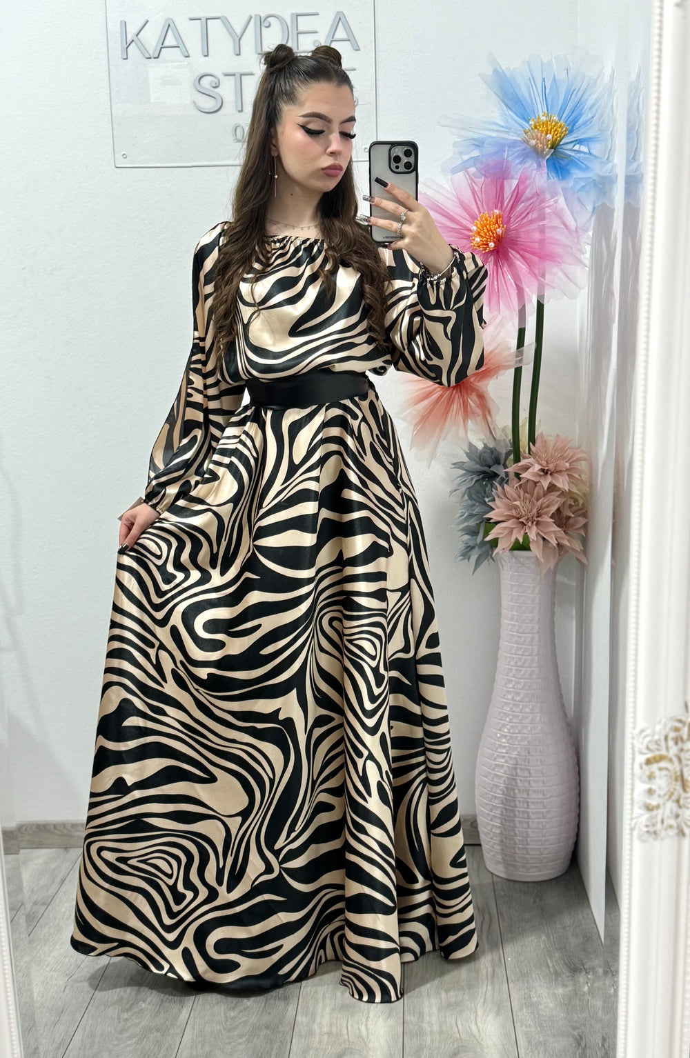 Rochie elegantă din satin Emily
