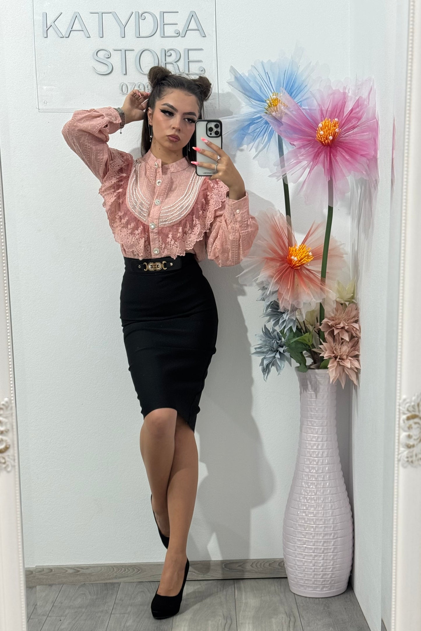 Cămașă cu dantelă și perle roz Elena