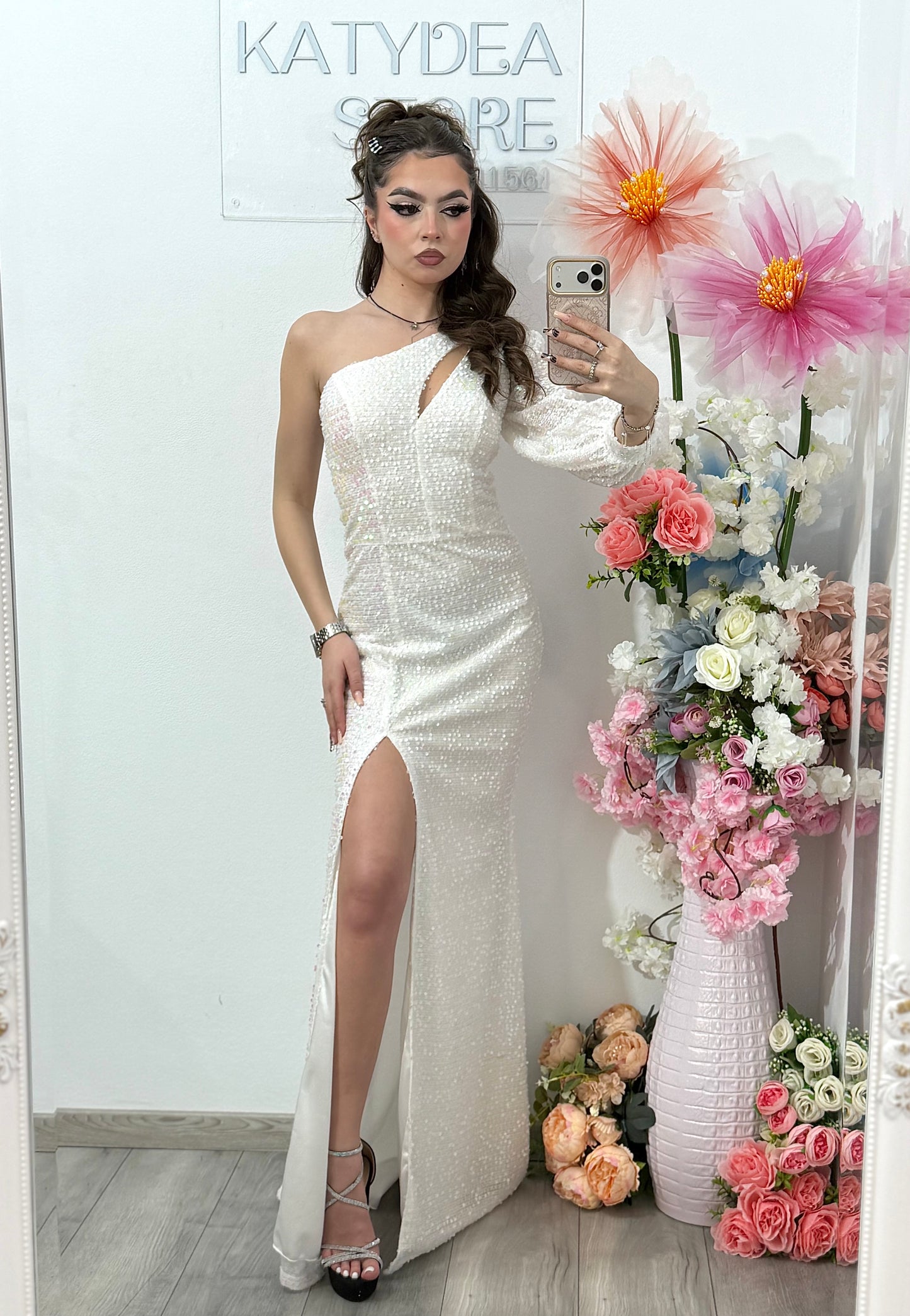 Rochie lunga alba cu paiete strălucitoare Cristinne