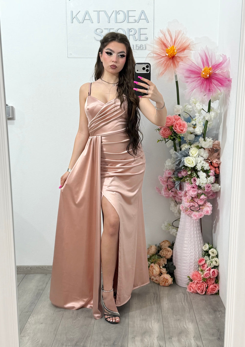 Rochie elegantă roz Monique