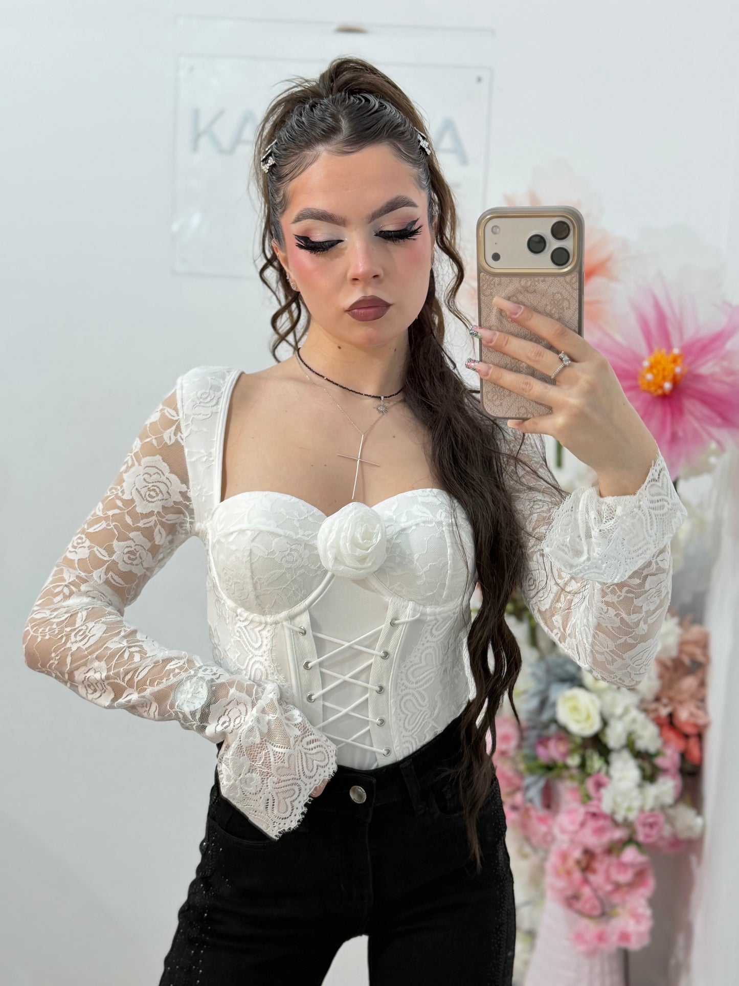 Corset din dantelă cu trandafiri DENISSA