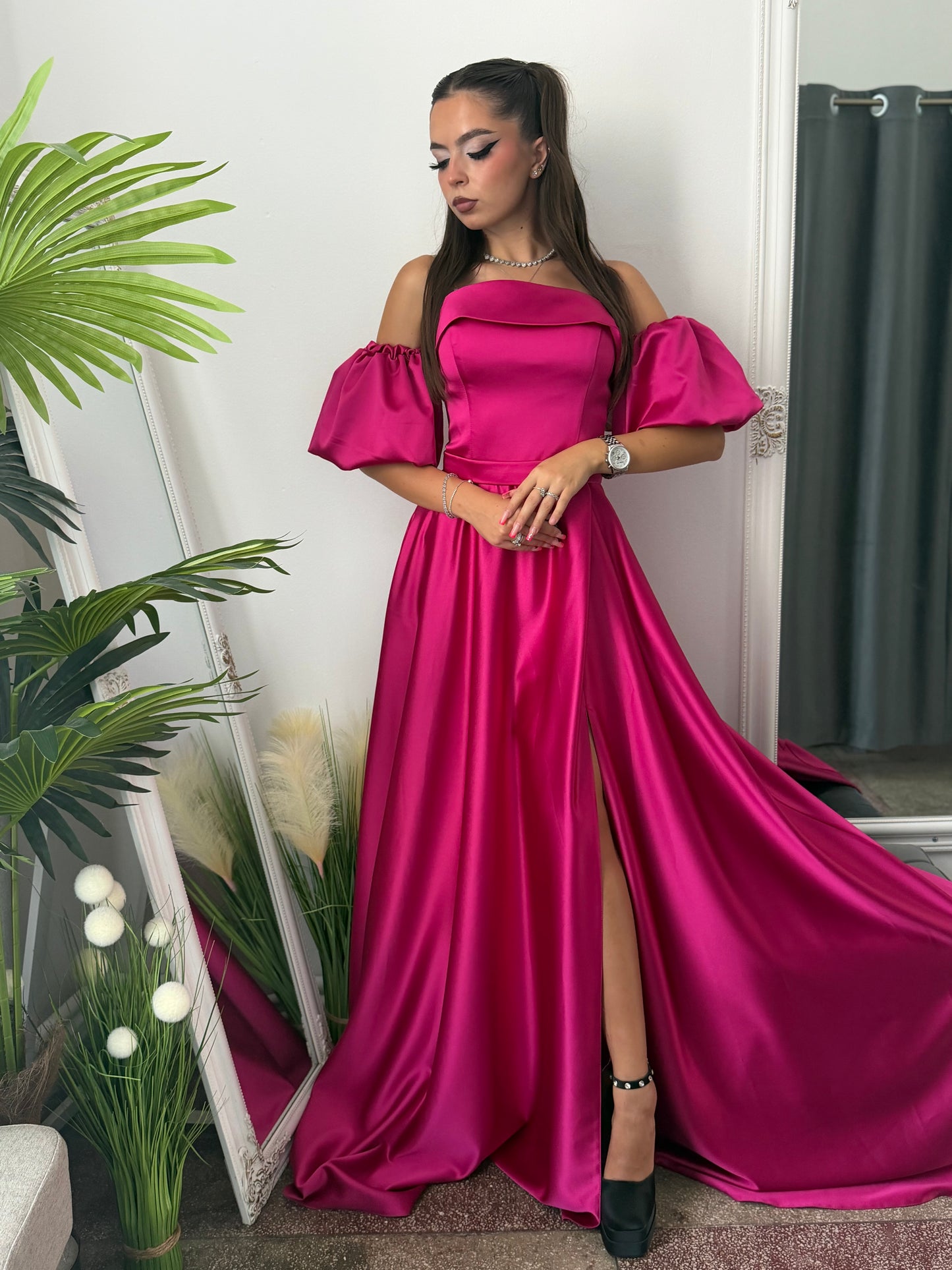 Rochie spectaculoasă fucsia CHIC