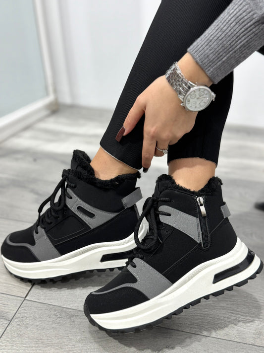 Adidasi îmblăniți negri NATALIA