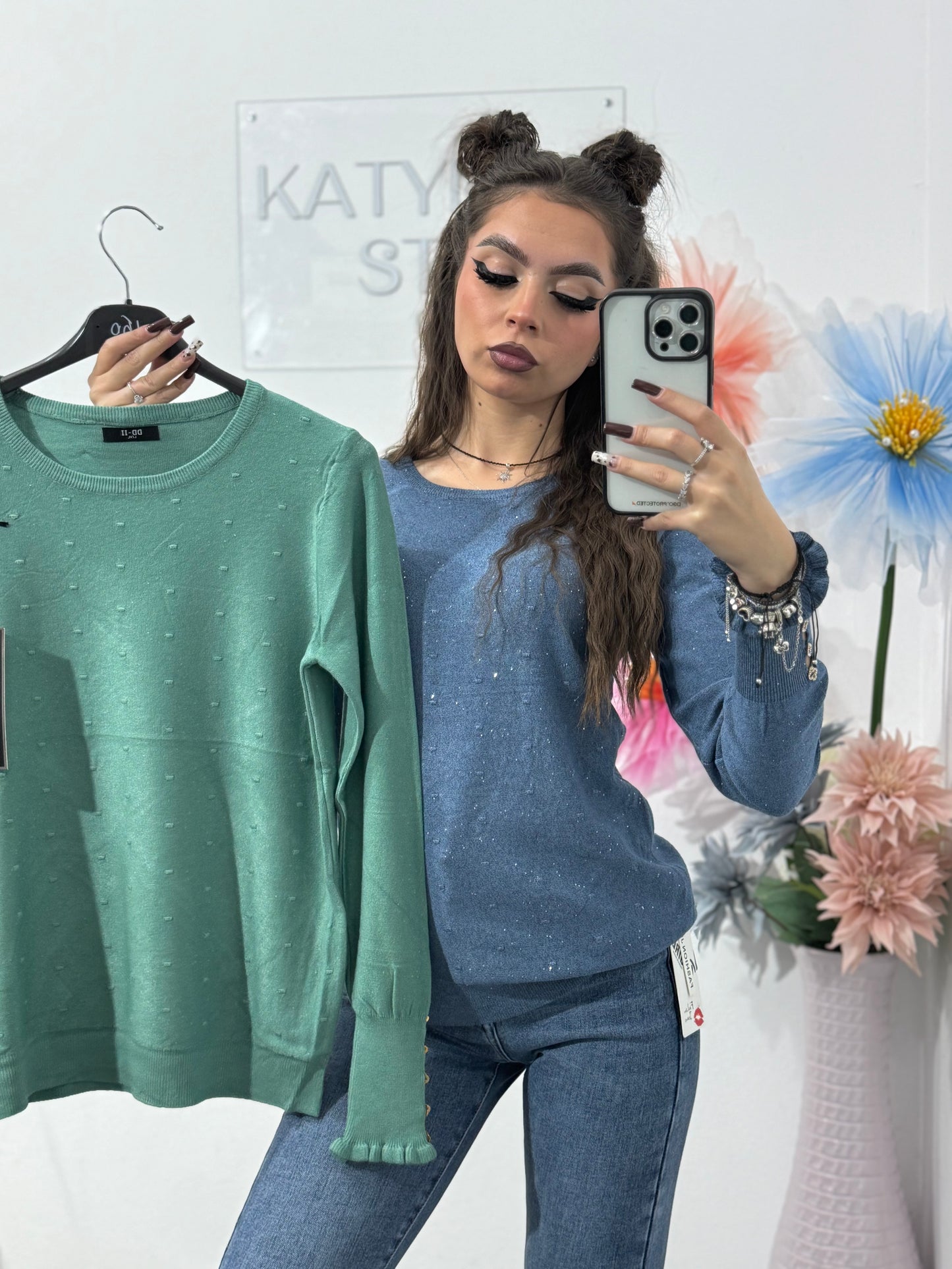 Bluză din tricot cu năsturei SORINA