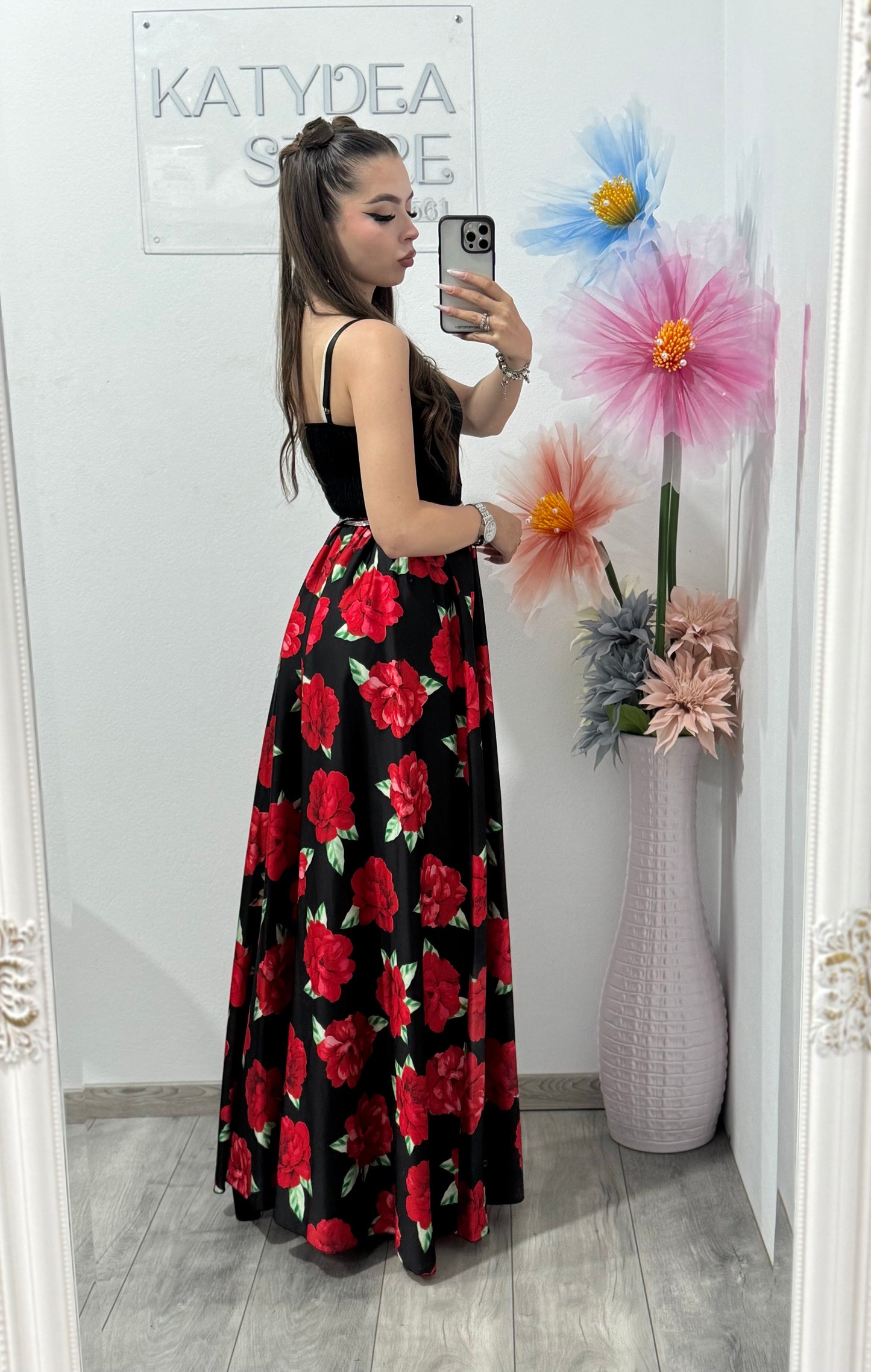 Rochie cu trandafiri Georgia
