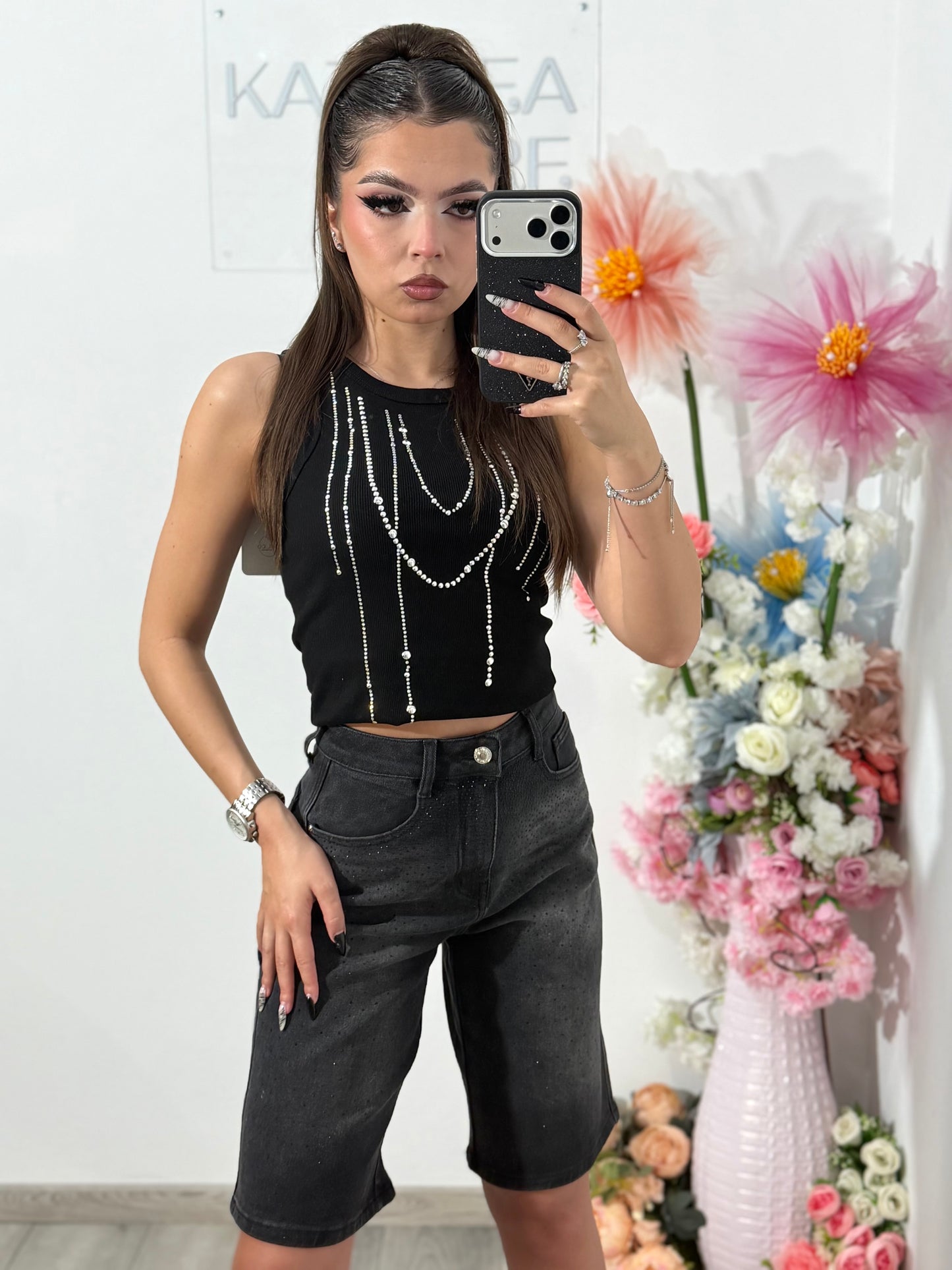 Top negru accesorizat PAULA