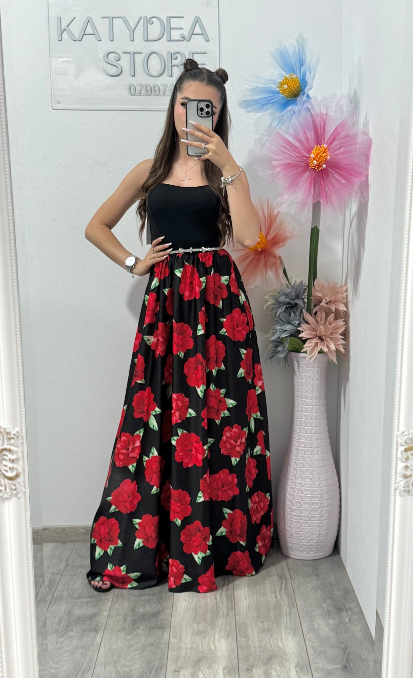 Rochie cu trandafiri Georgia