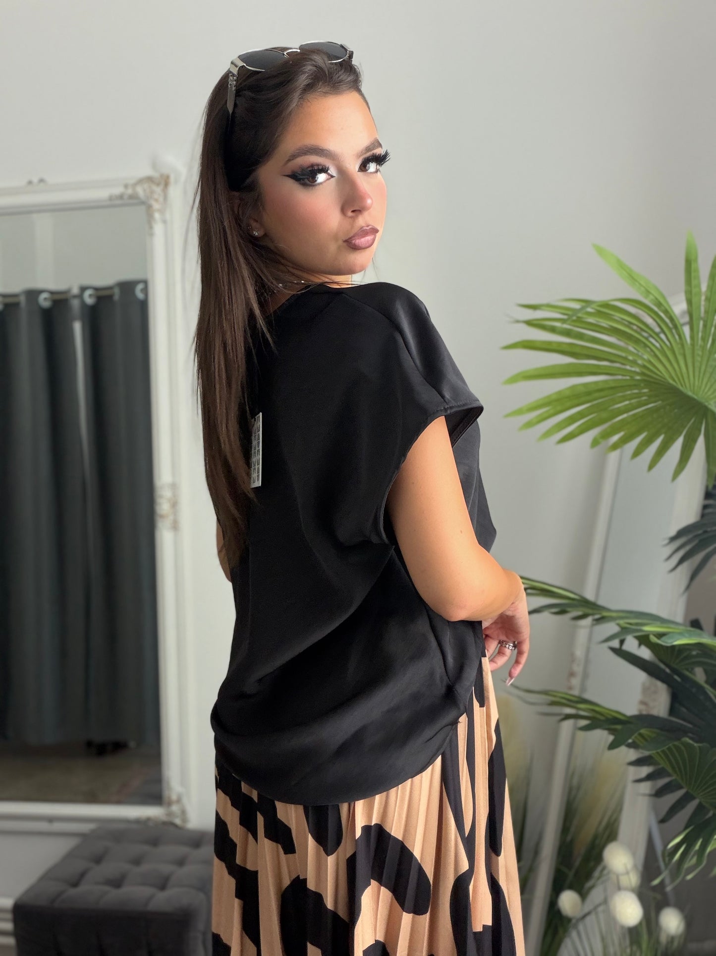 Cămașă satinata neagra KARLA