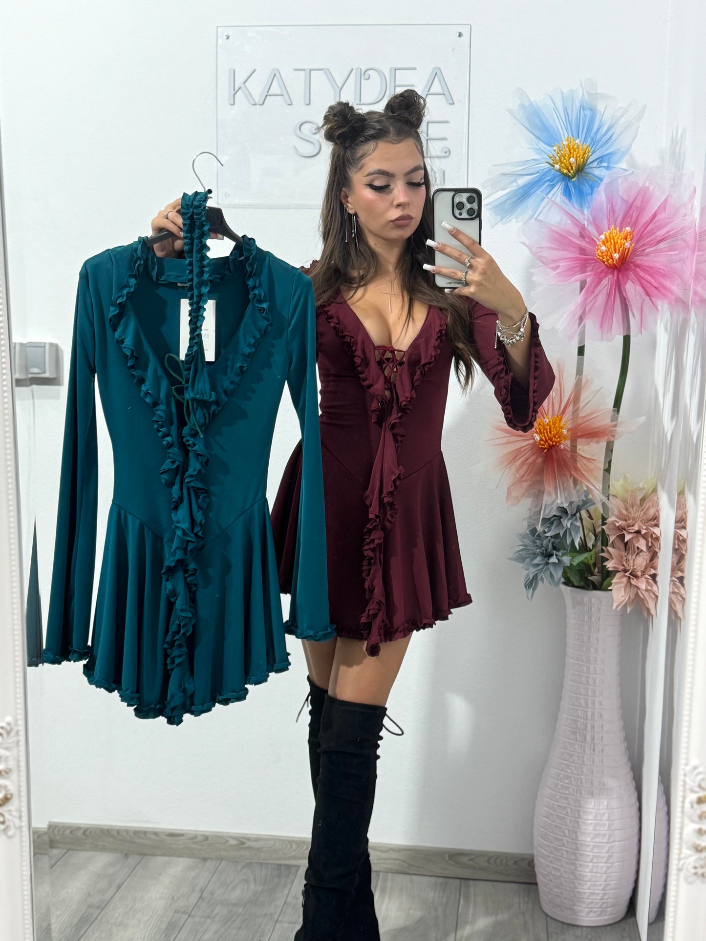 Rochie cu volanase Anelis