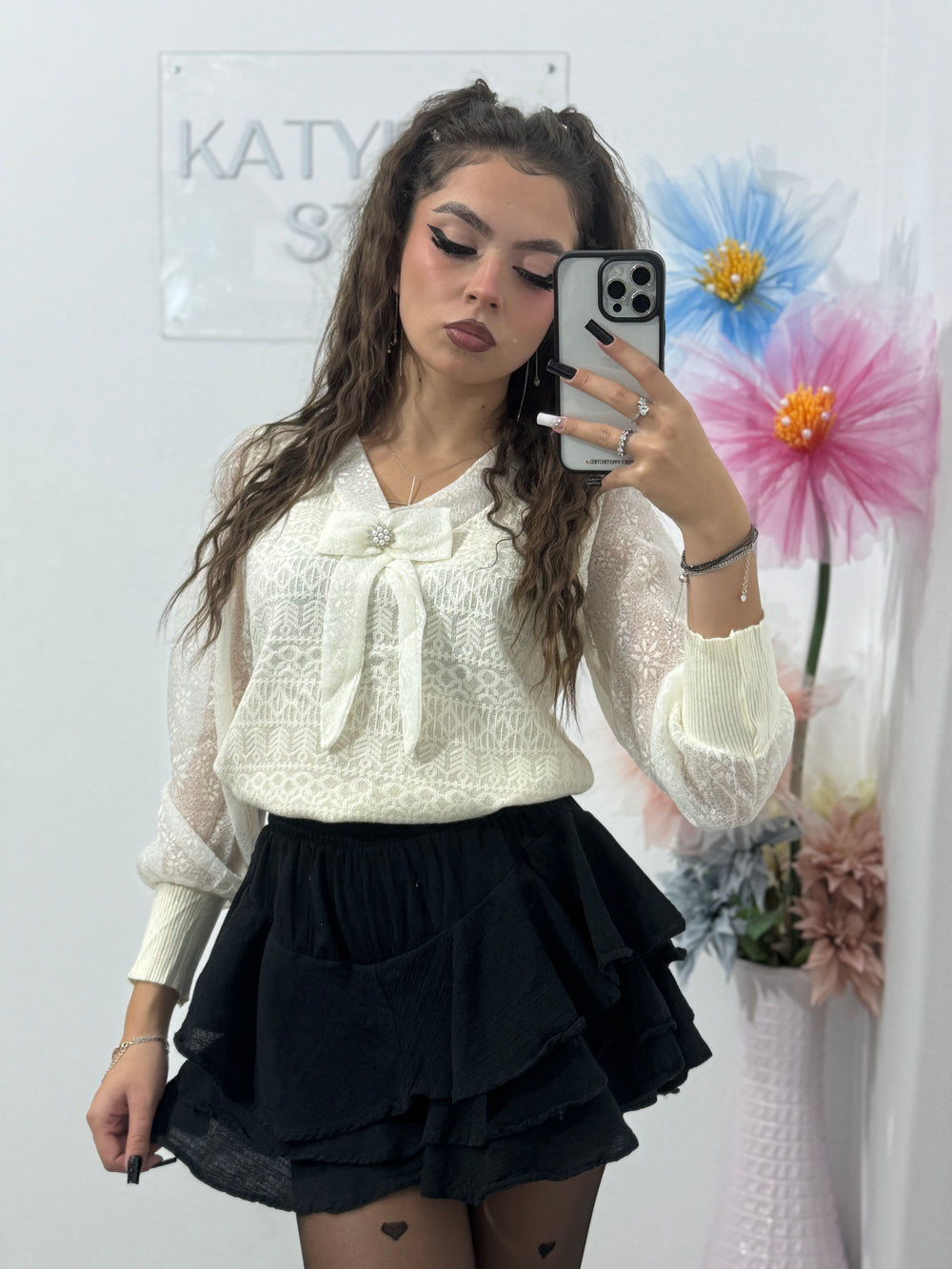 Bluză din dantelă cu fundiță Fiona