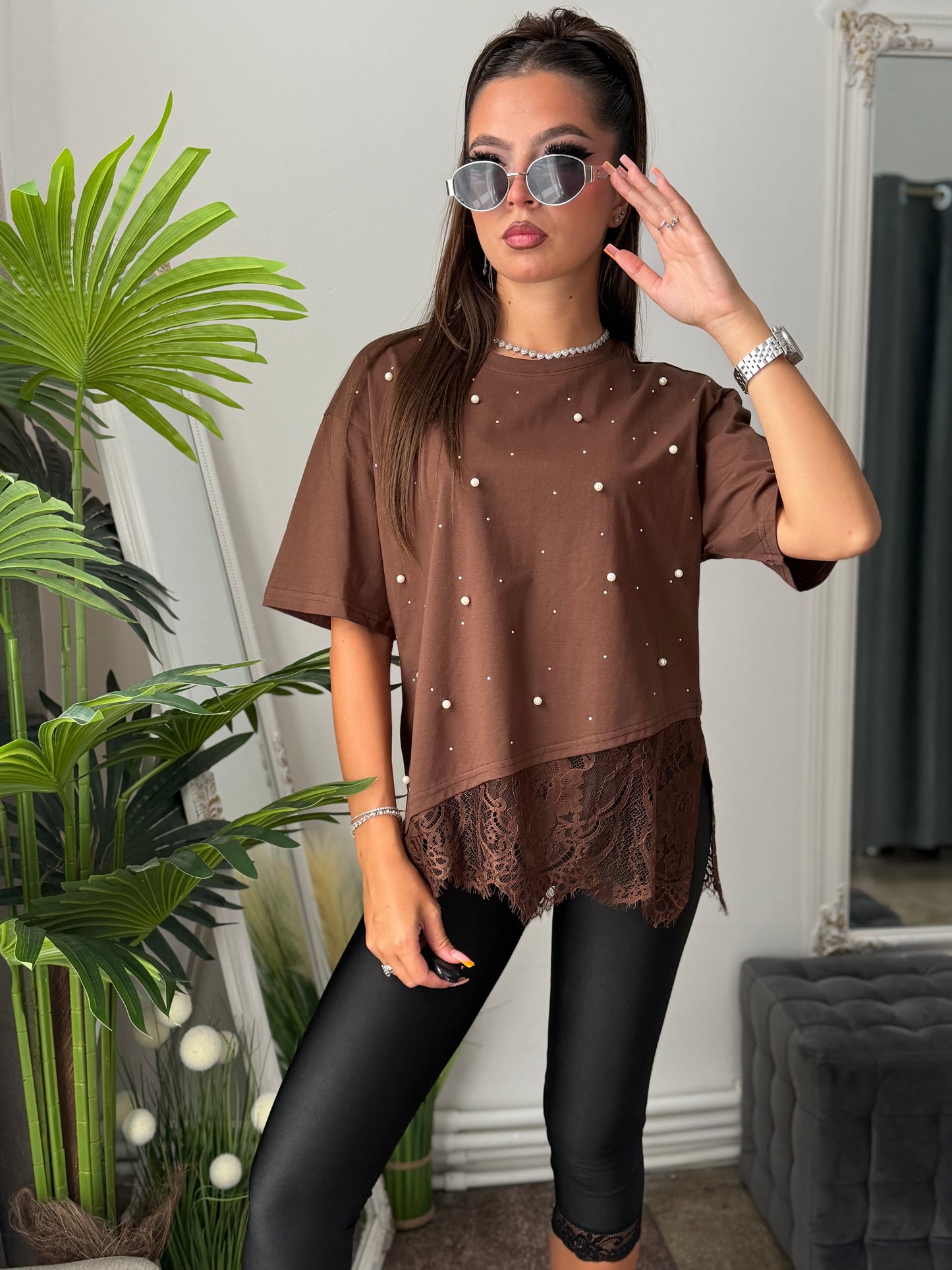 Tricou maro cu cristale și dantelă DENISSA