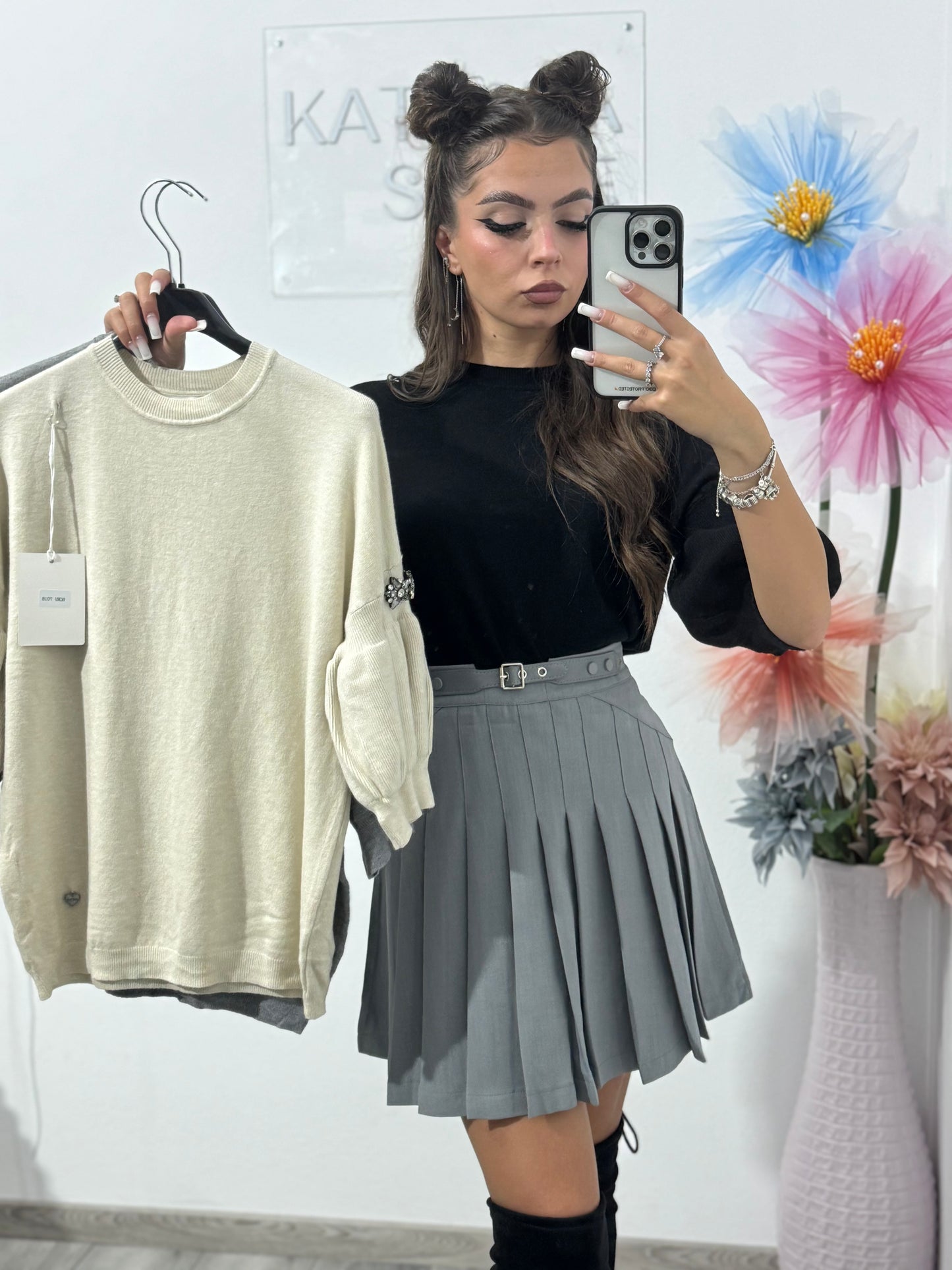 Bluză cu mânecă bufantă din tricot Delia