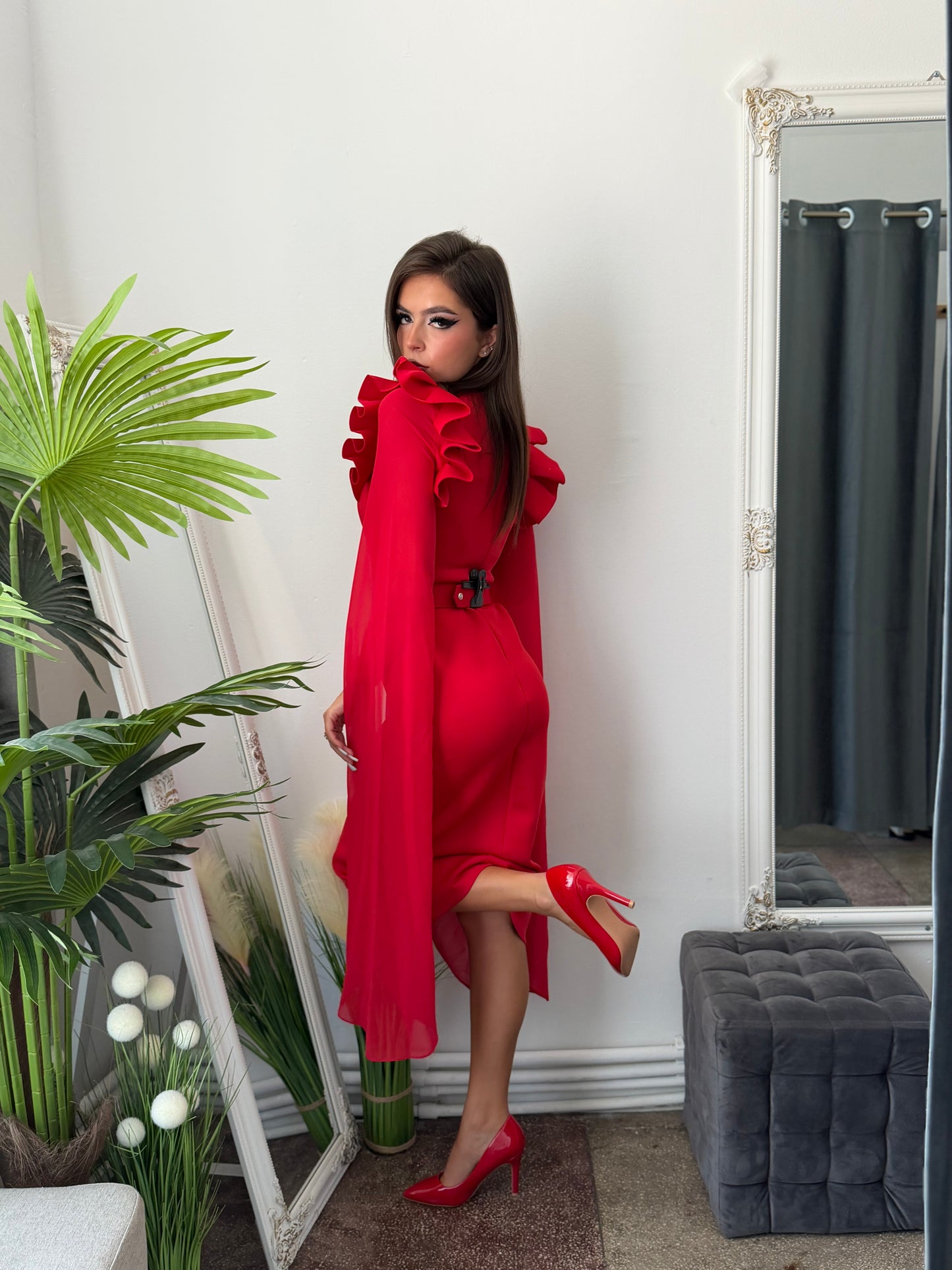 Rochie elegantă rosie din neopren midi MARIA