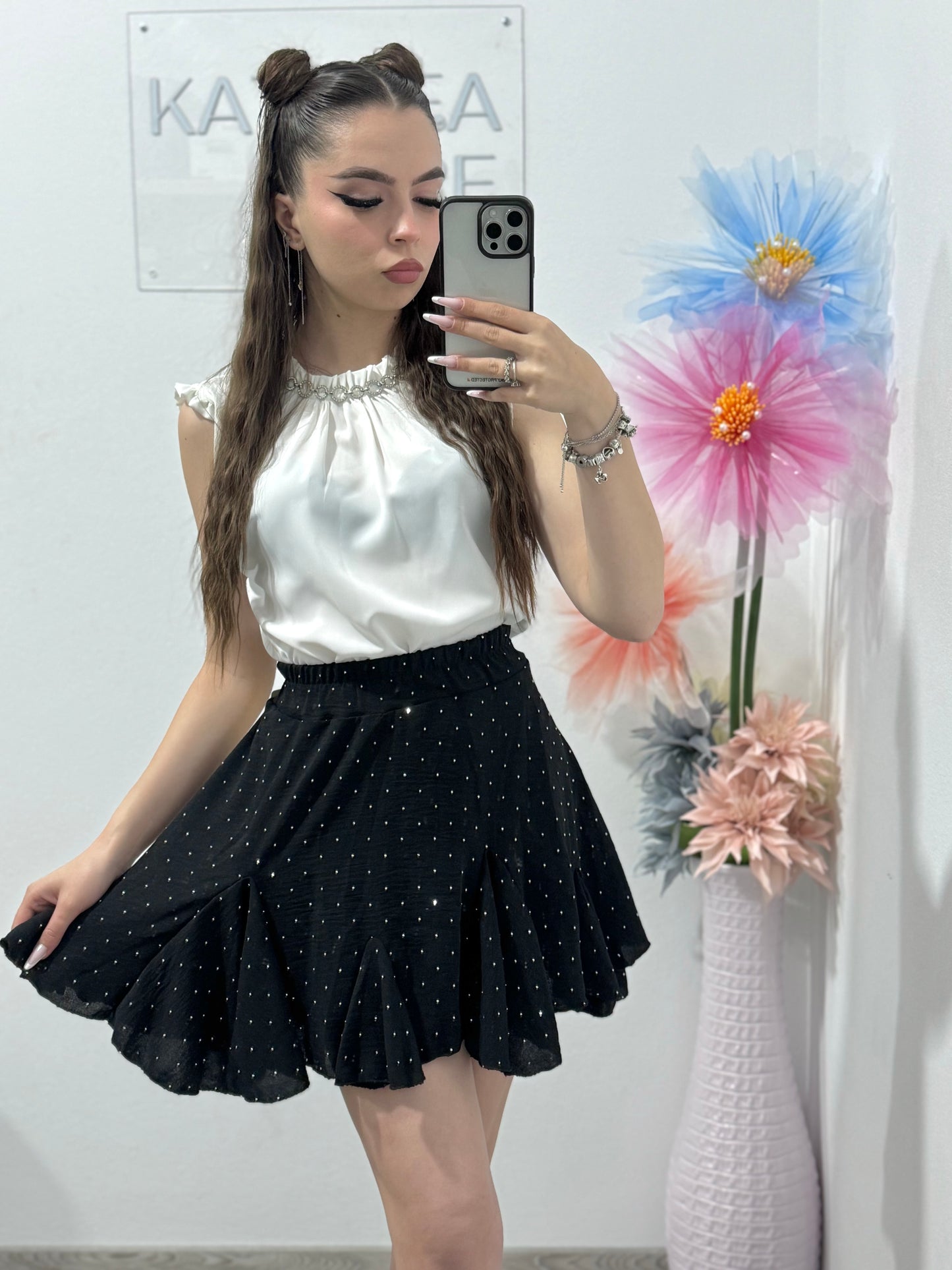 Maieu elegant cu lanț alb Chloe