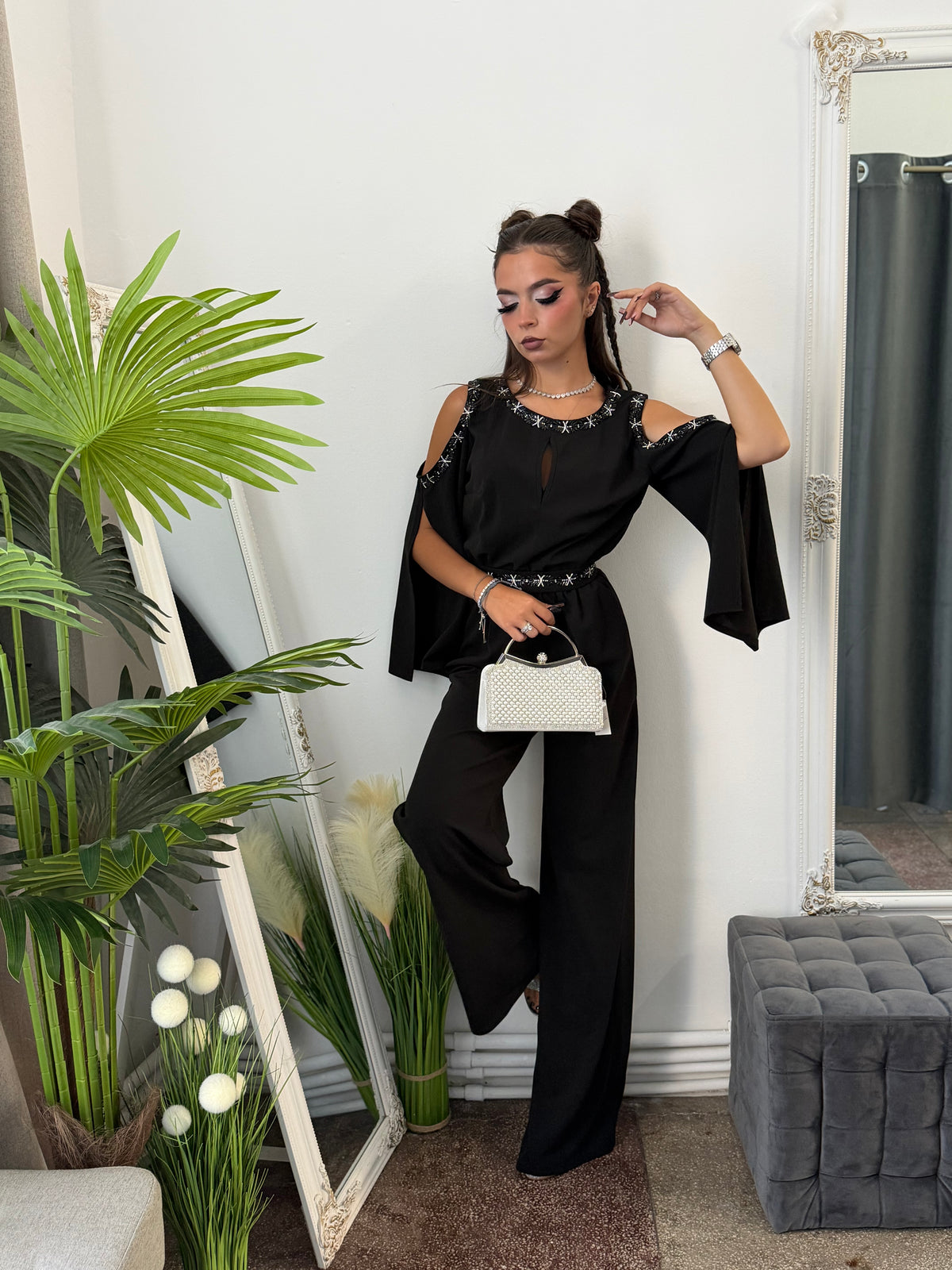 Salopetă elegantă neagra cu detalii argintii ELSA