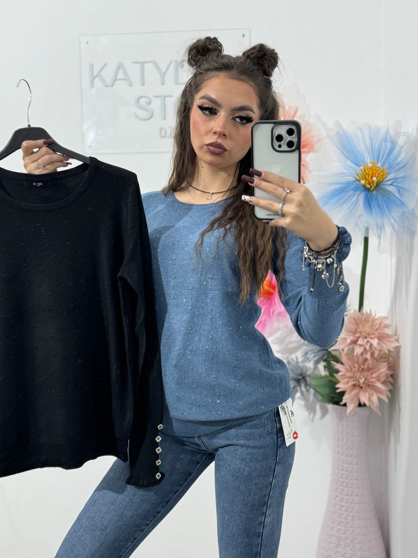 Bluză din tricot cu năsturei SORINA