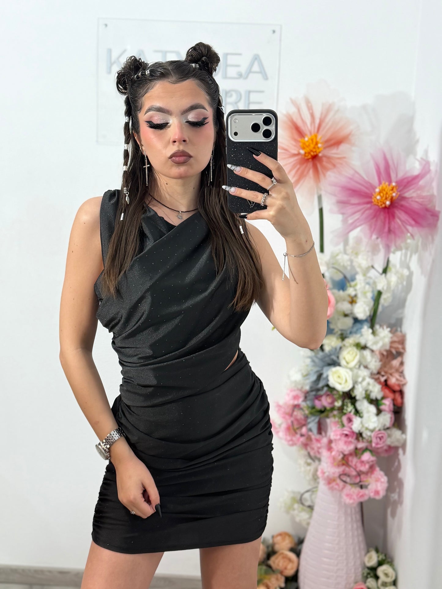 Rochie elegantă cu cristale ștanțate neagră SELENA