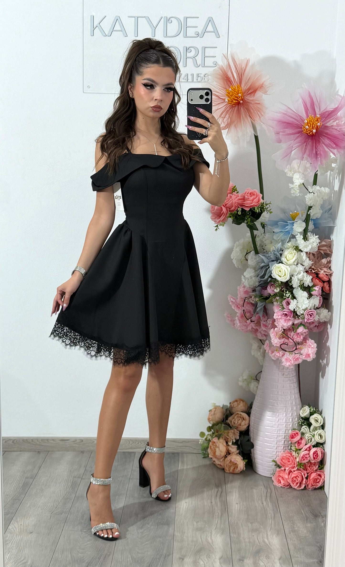 Rochie neagra Clary