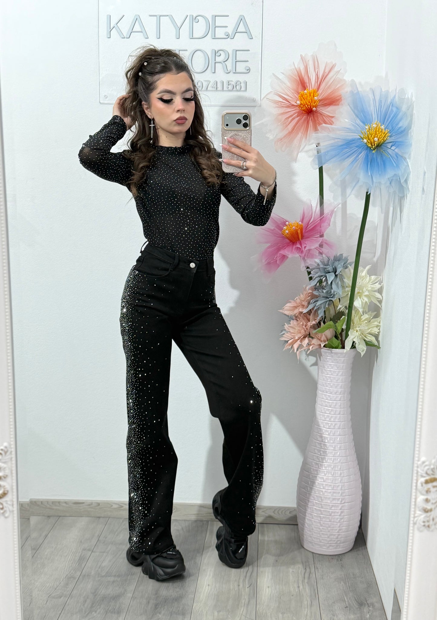 Jeans WideLeg negri cu cristale ștanțate ZYA