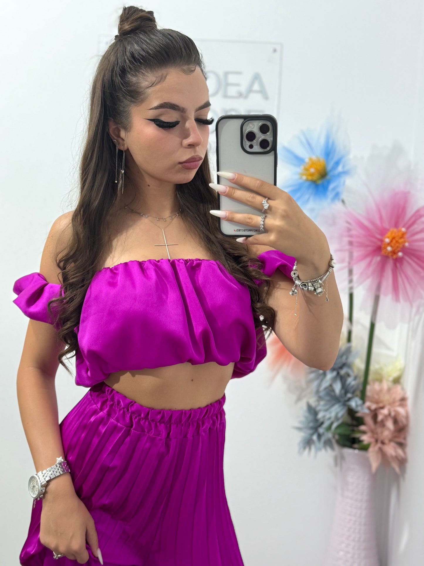 Compleu cu pantaloni plisați satinat Larissa fucsia