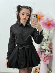 Cămașă elegantă cu floricele 3D și cristale neagra