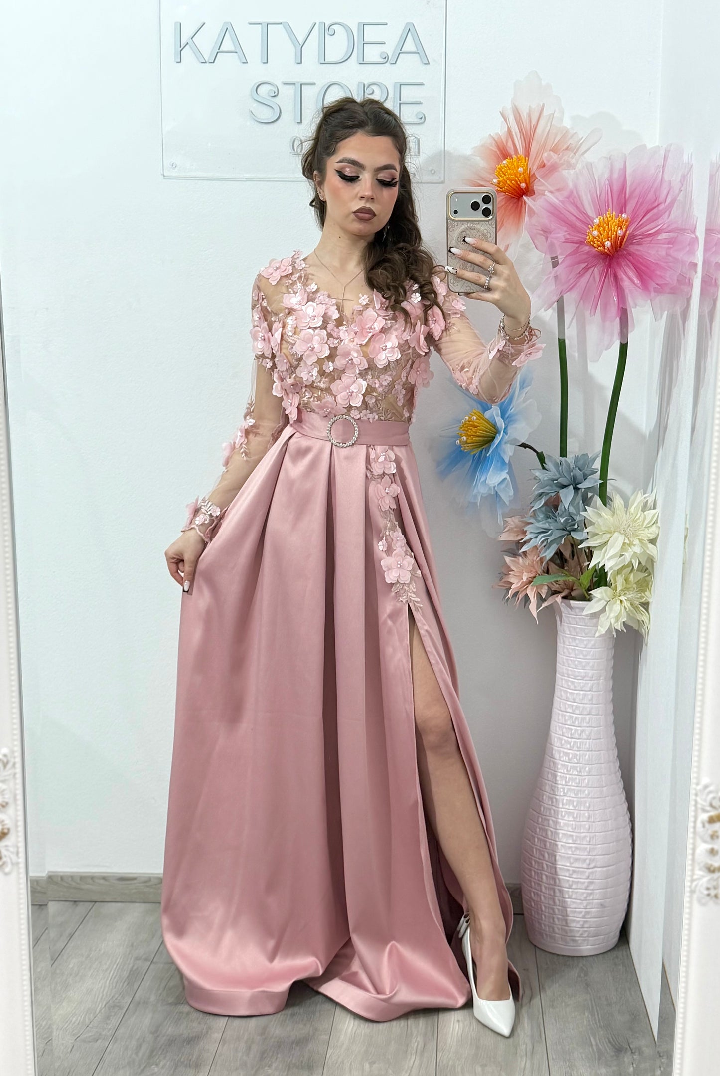 Rochie lunga din tafta roz cu dantela 3D AnaSofia