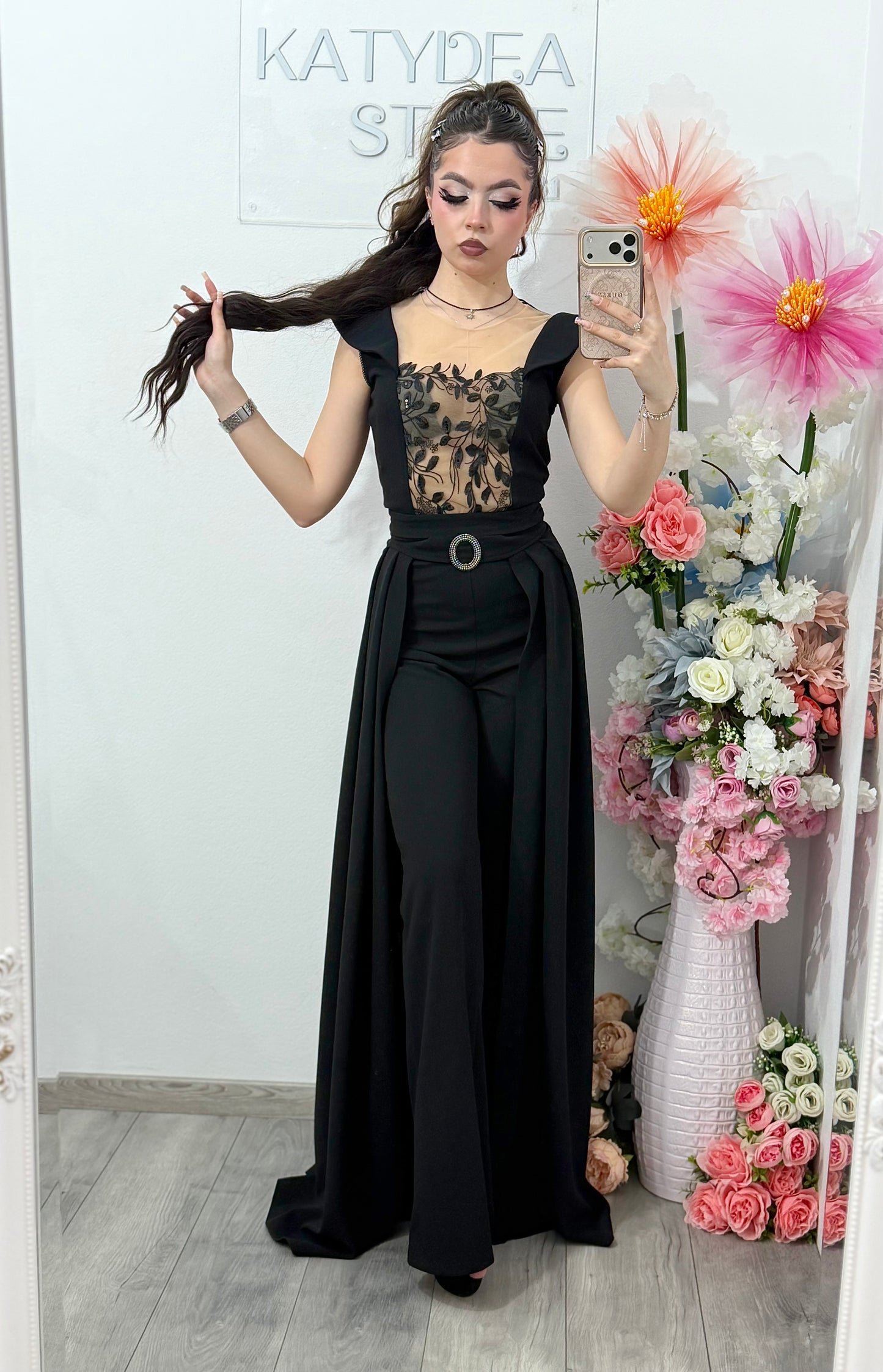 Salopeta neagra eleganta cu trena detasabilă Belle