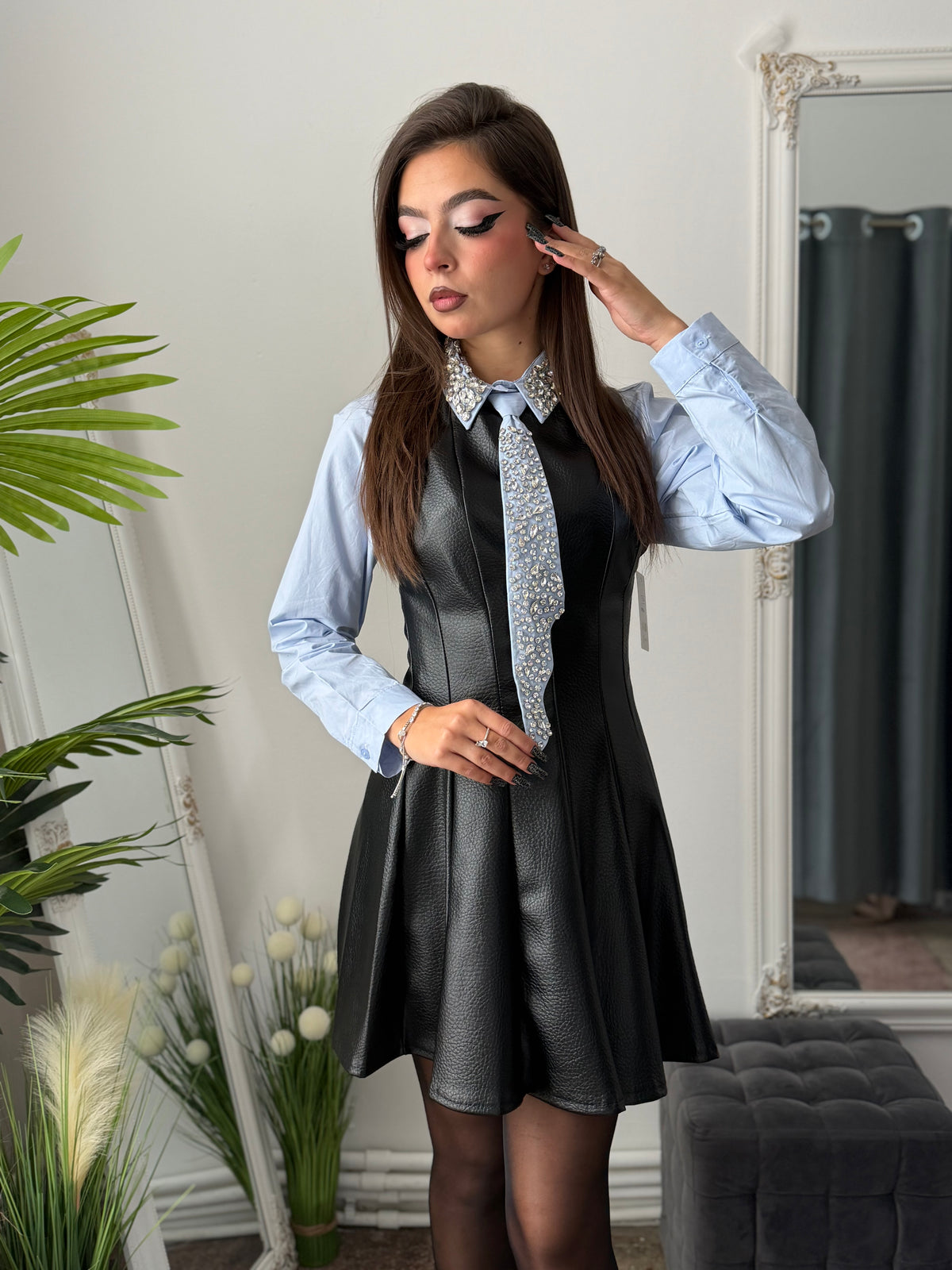 Rochie neagra din piele ecologică