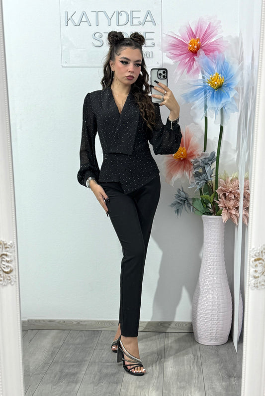 Costum negru Sabina