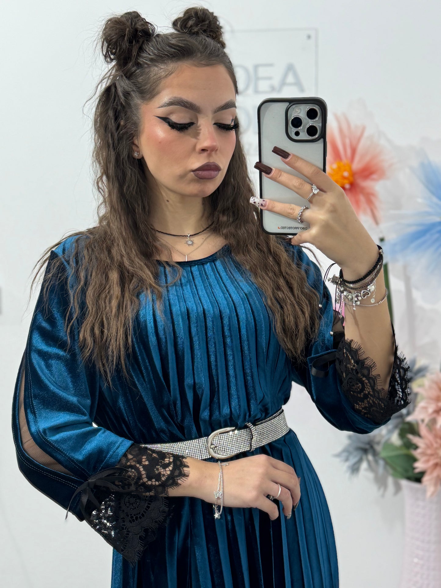 Rochie din catifea și dantelă plisată MARA