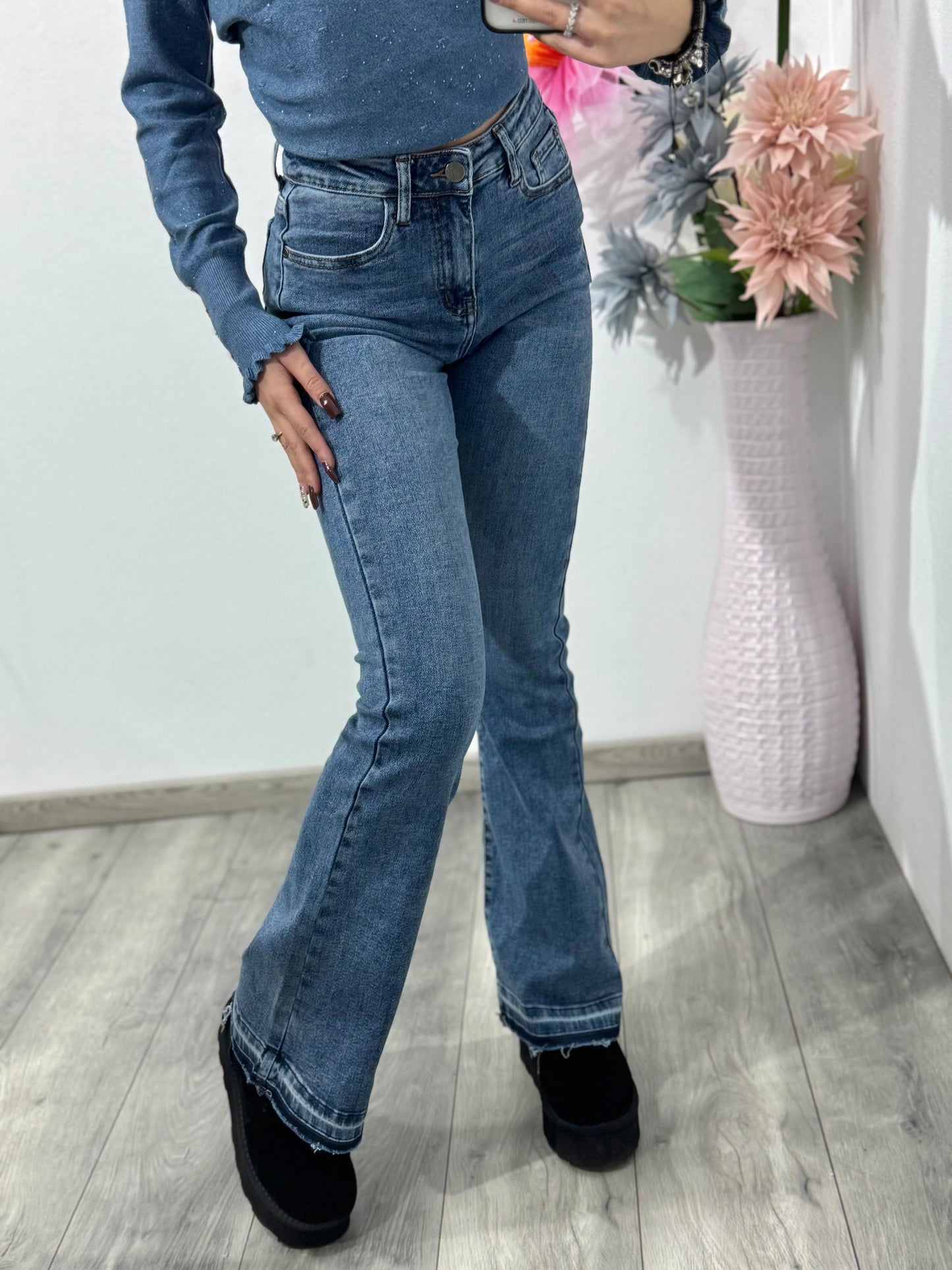 Jeans albaștri evazați MONALISA