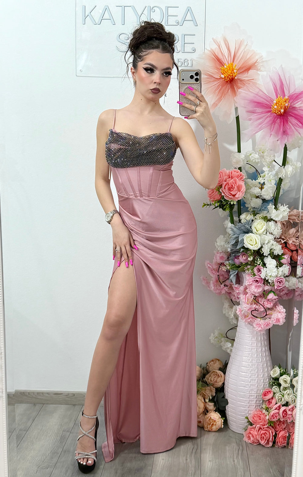 Rochie elegantă cu cristale roz pudră Katherine