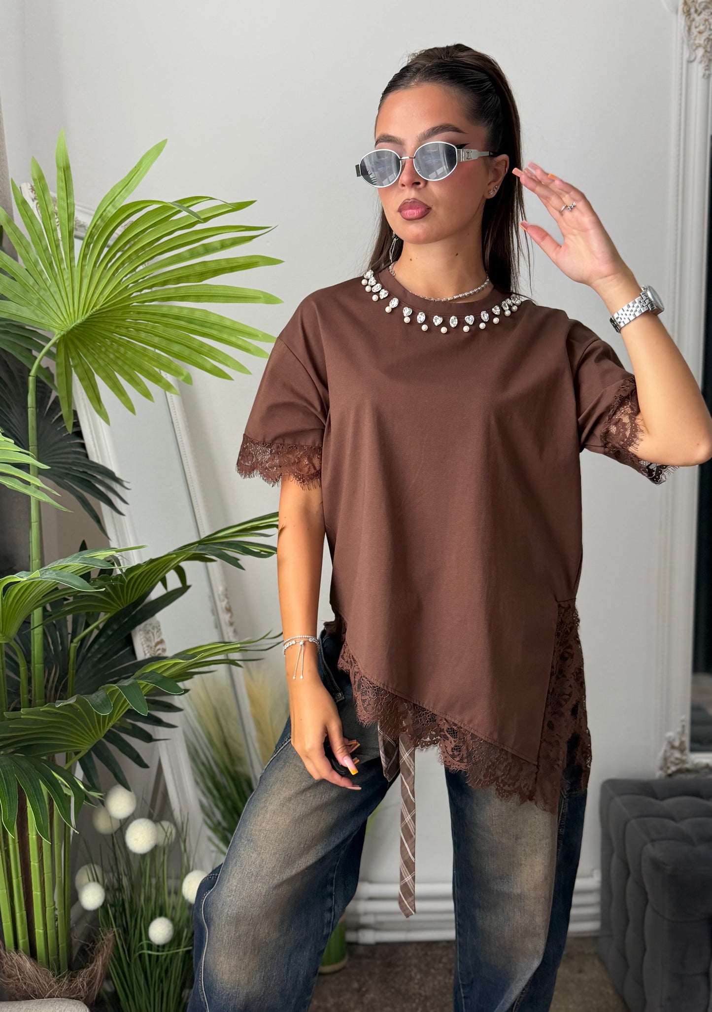 Tricou cu dantelă maro SARA