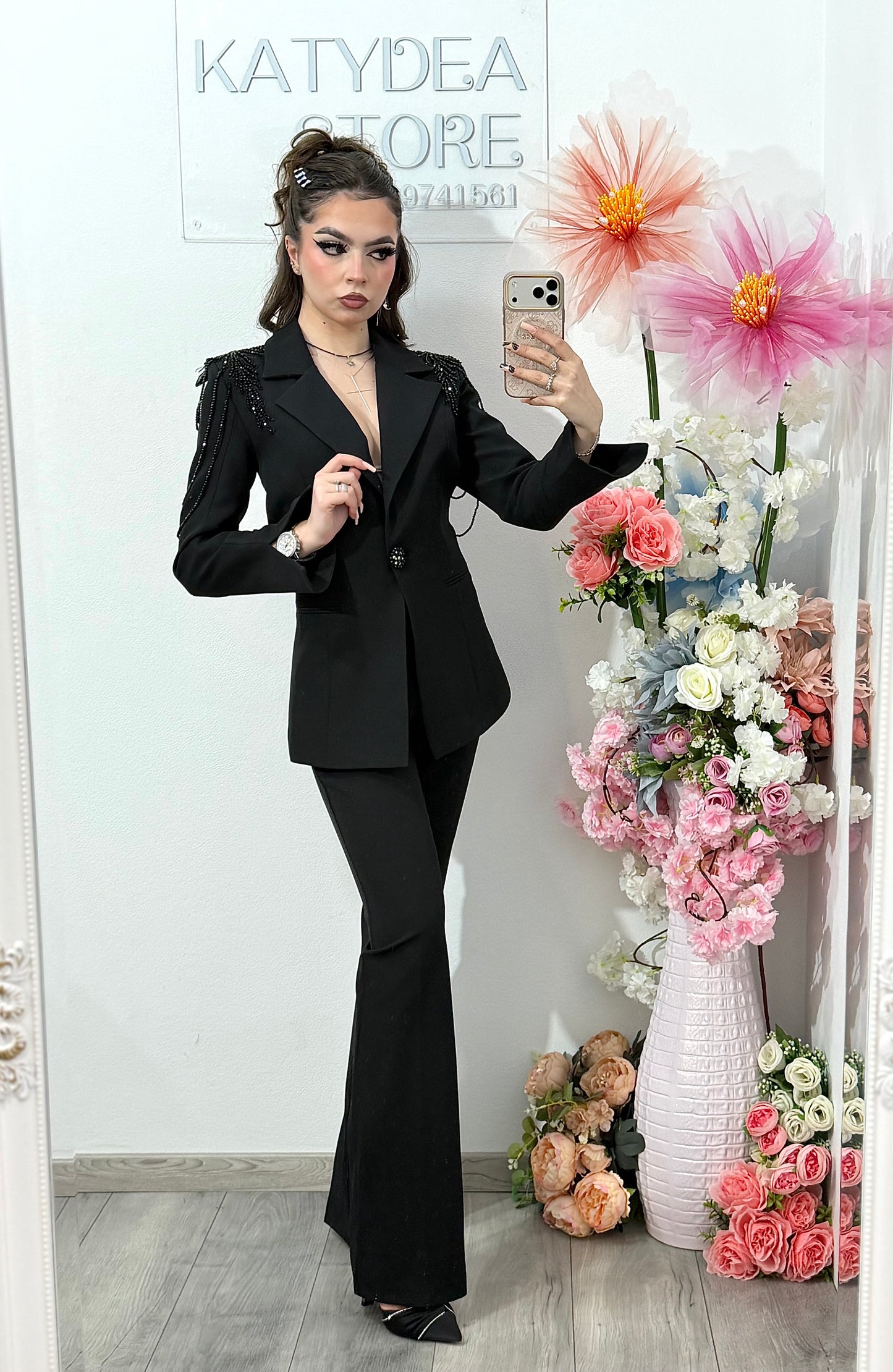 Compleu elegant cu detalii luxuriante negru MAYA