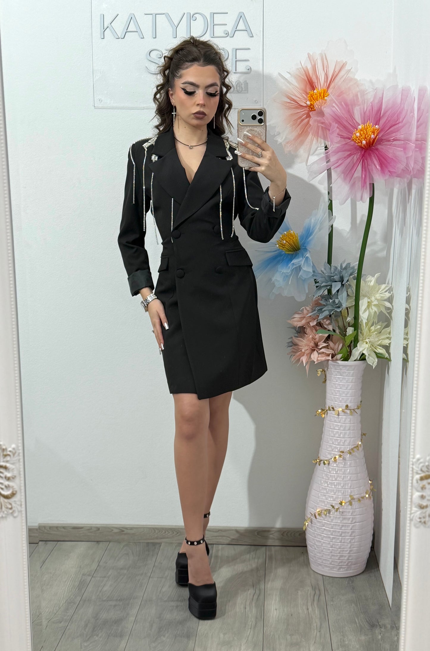 Rochie tip sacou neagră LAURETTE