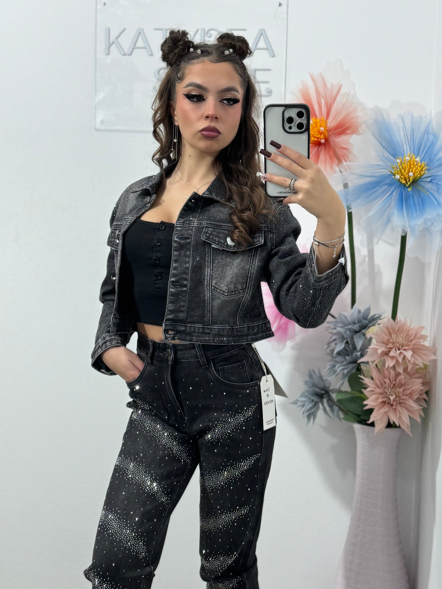 Jeans Baggy Fit gri cu cristale ștanțate Tamarra