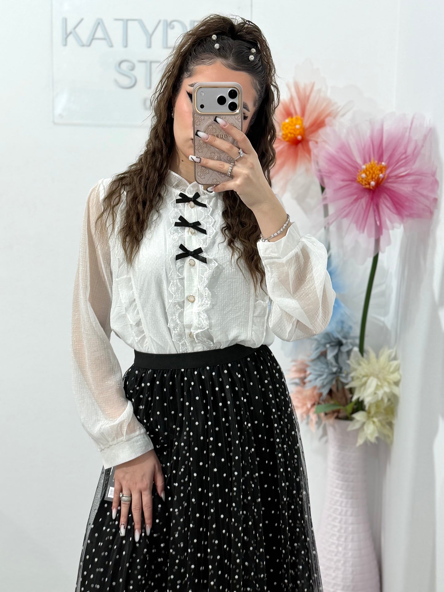 Cămașă elegantă din dantelă cu fundiță ELENA