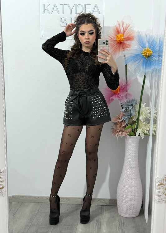 Pantaloni scurți din imitație piele DEEA