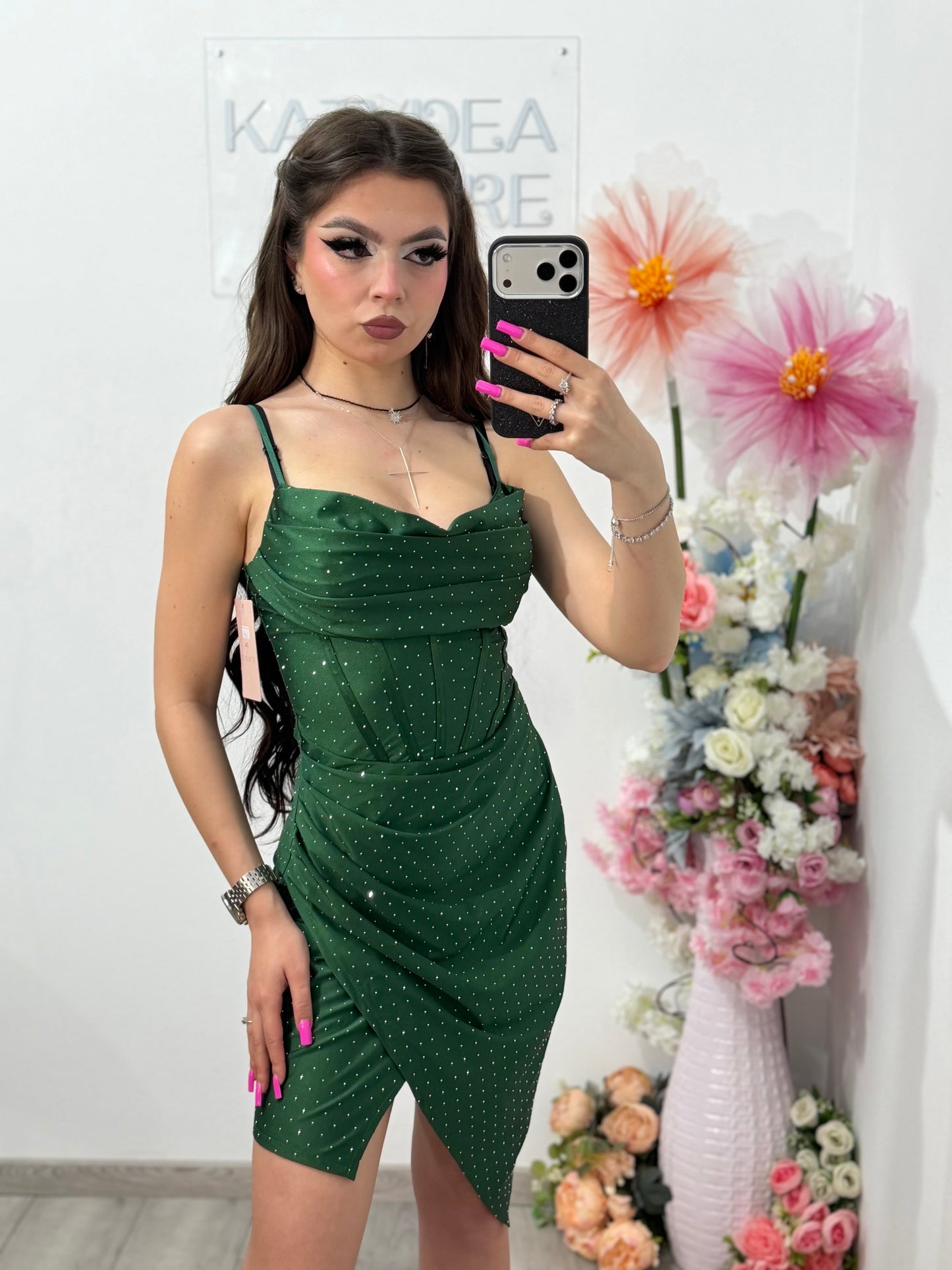 Rochie scurtă cu cristale ștanțate verde IOANA